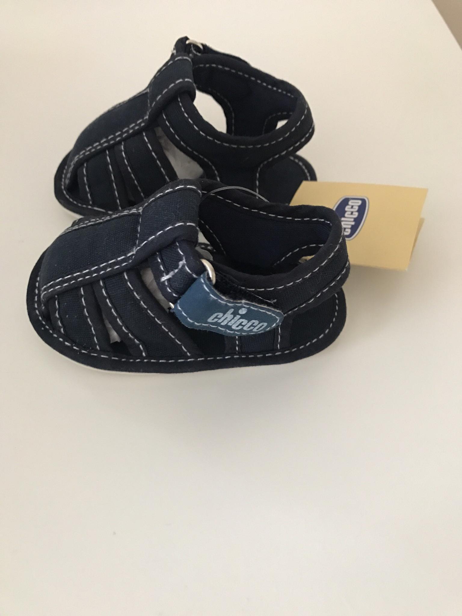 sandaletti neonato