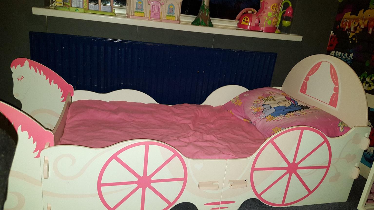 girls first bed