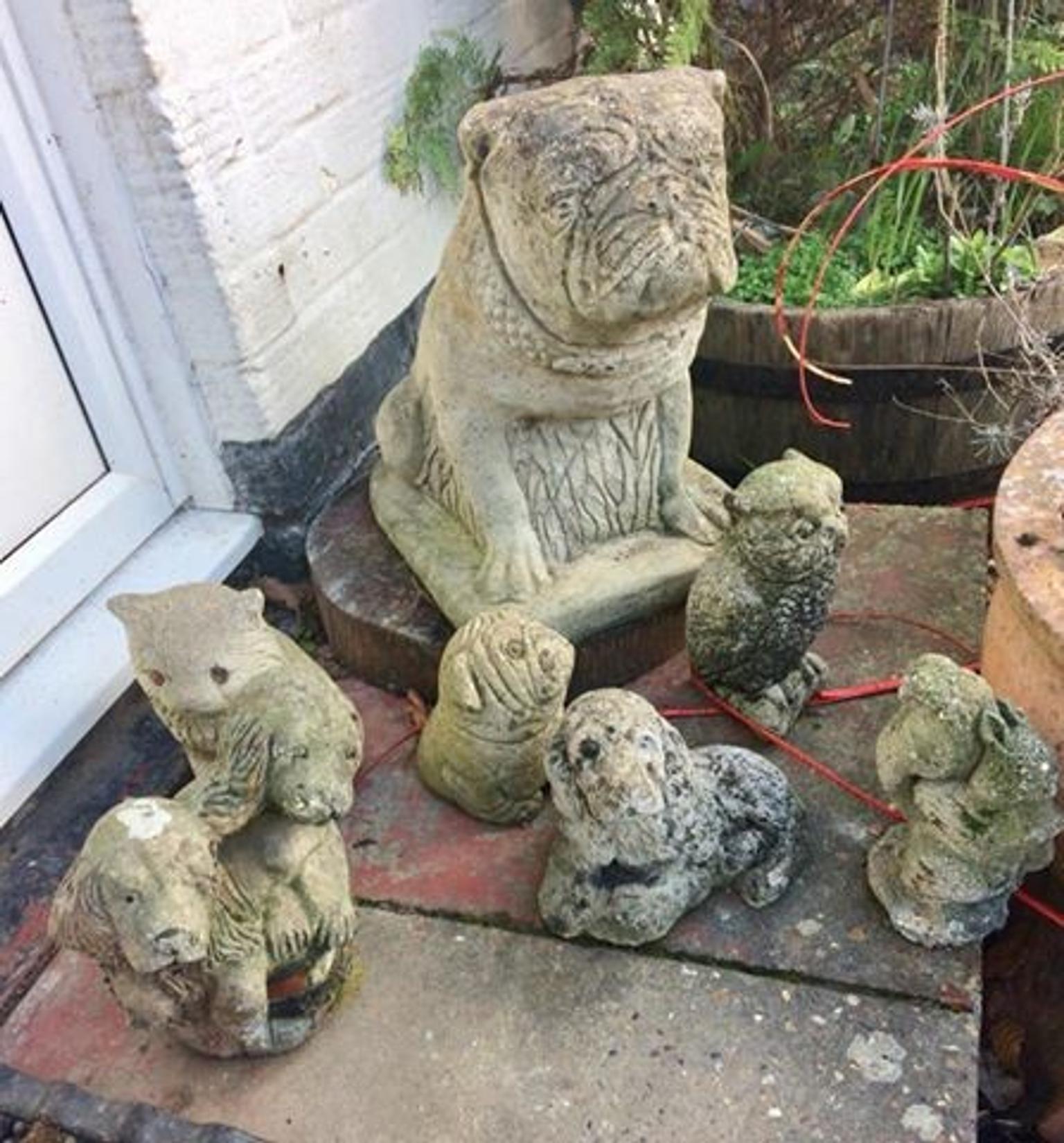 Stone Garden Ornaments Dogs Cats Etc In Rh11 Crawley Fur 5 00