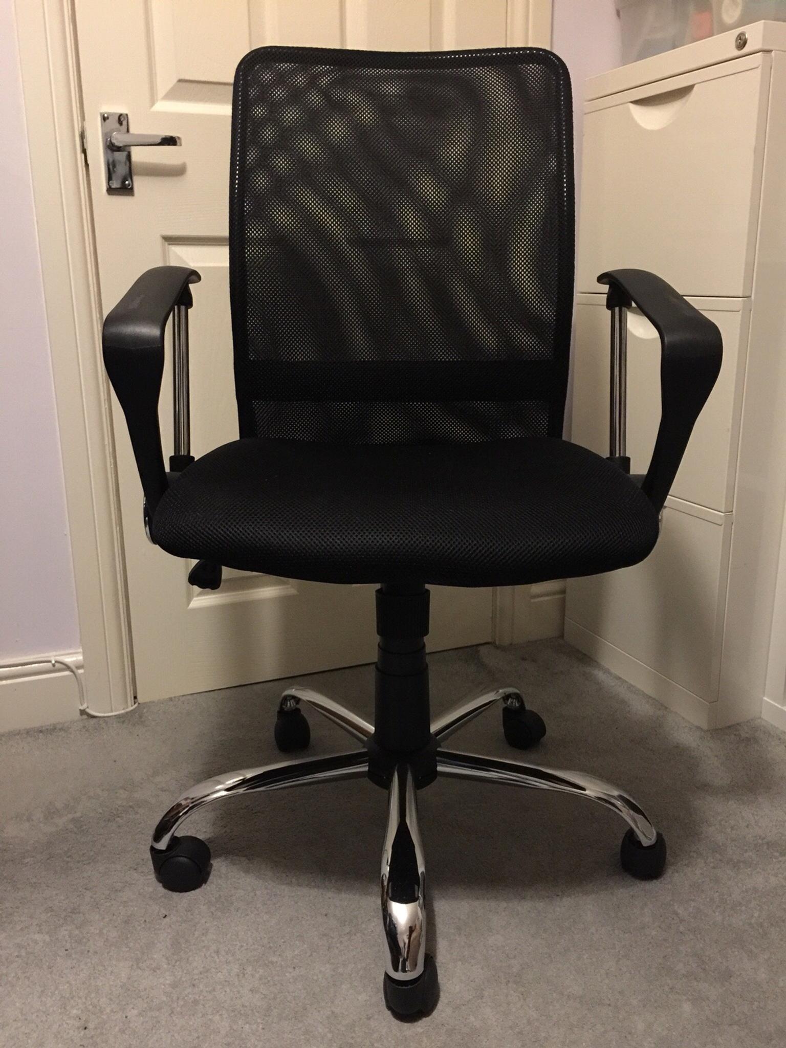 mesh mid back adjustable office chair in me20 malling für 15