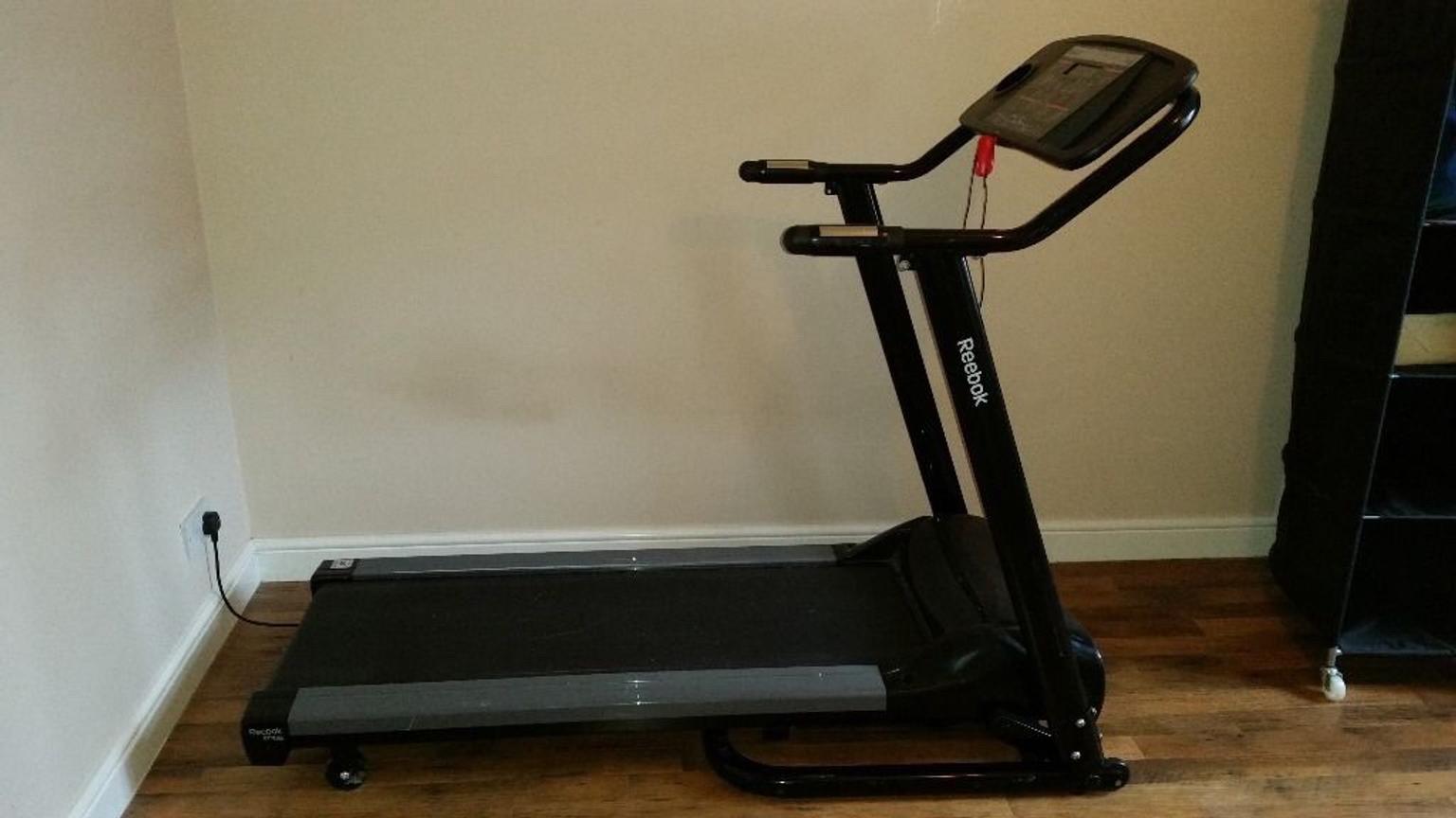 reebok edge treadmill
