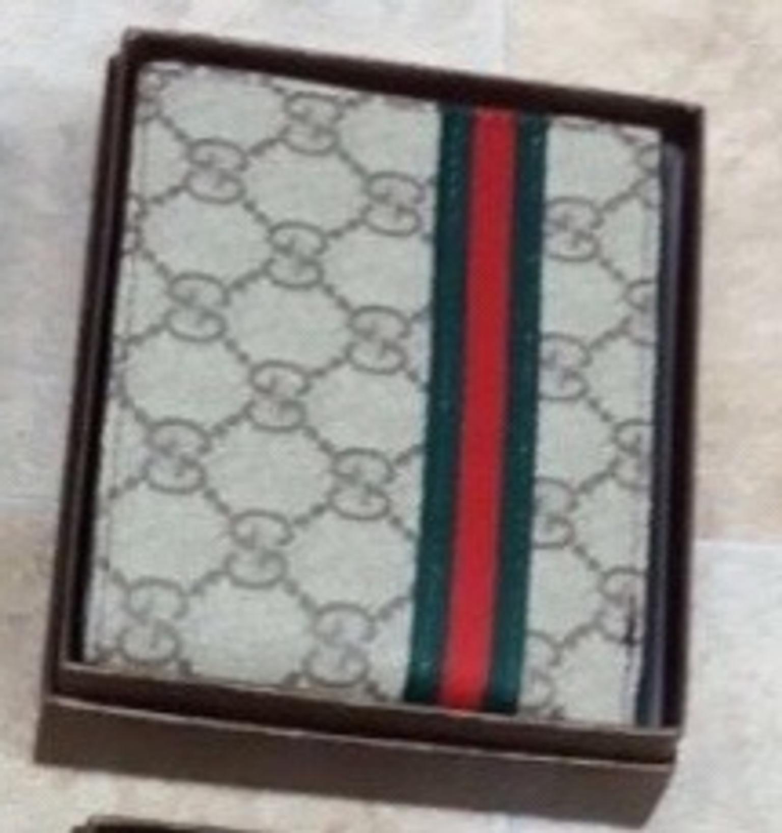 gucci designer wallets