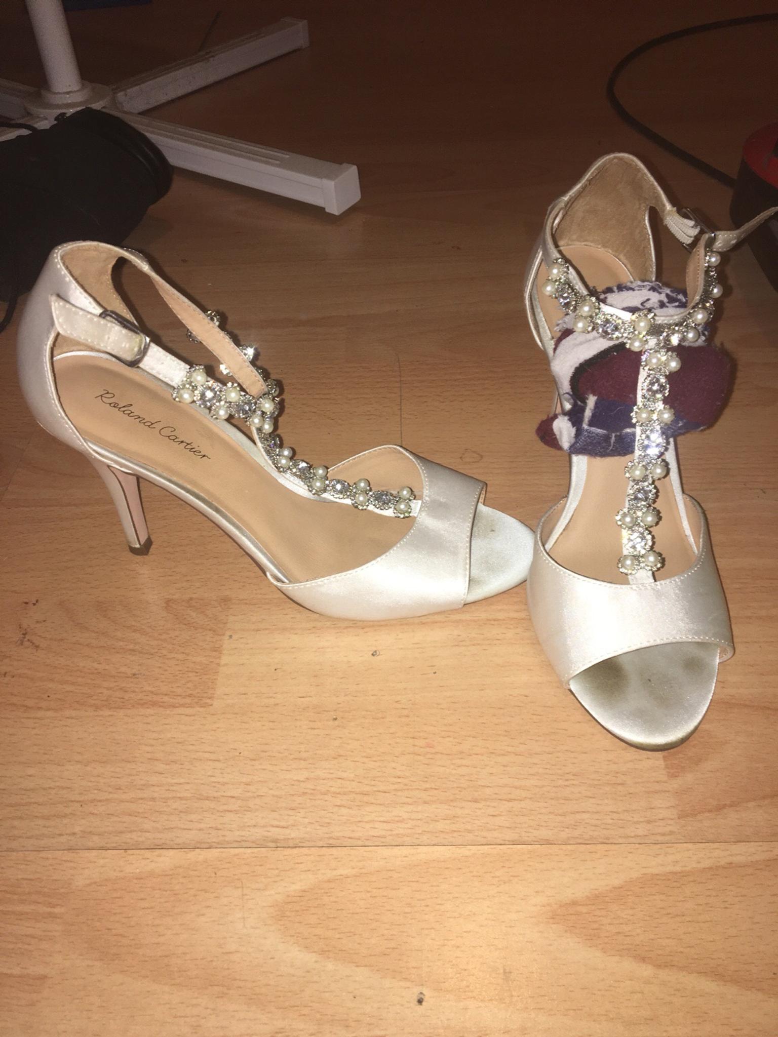 Roland Cartier shoes ivory satin in 