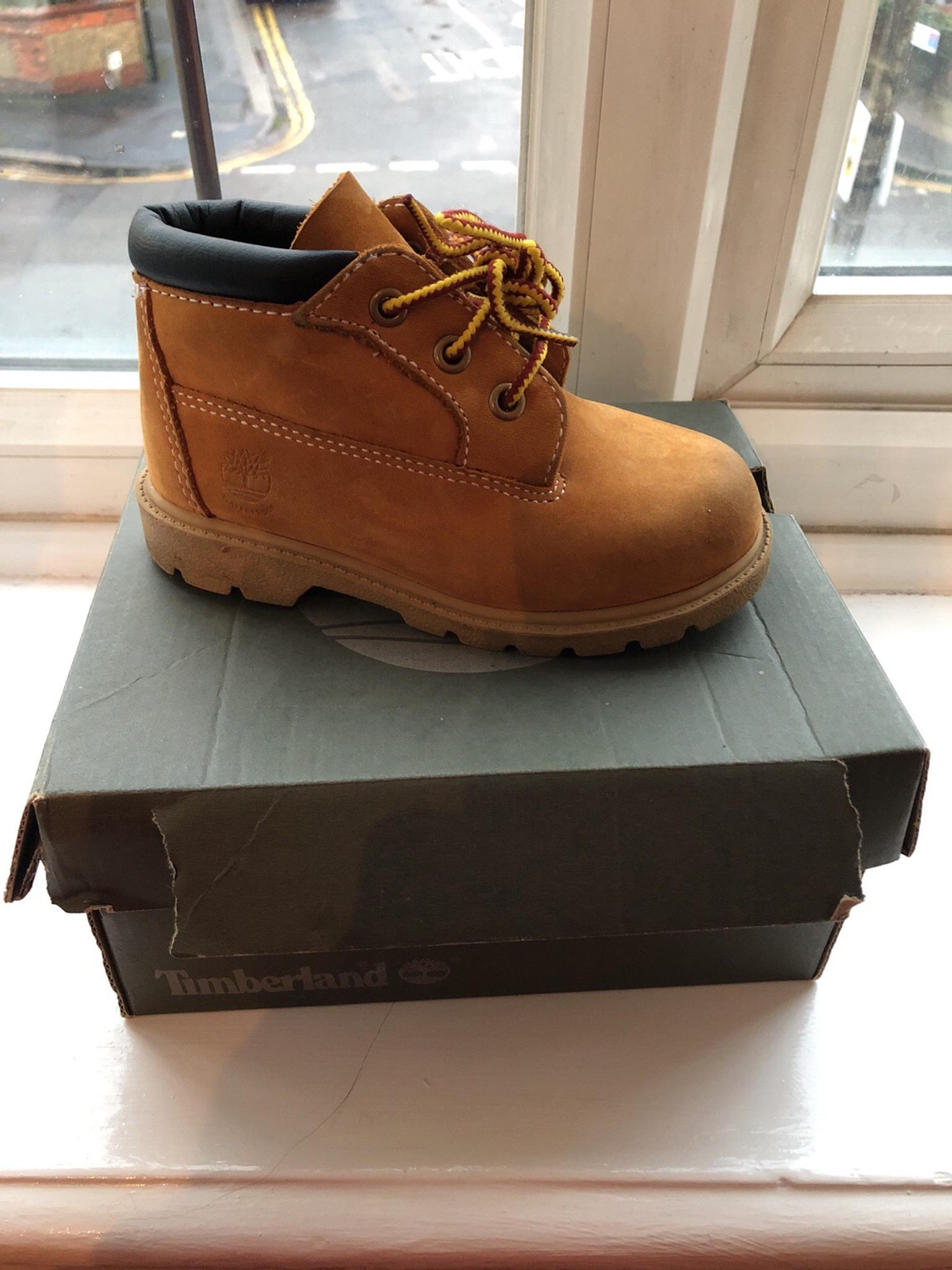 infant timberland boots size 4