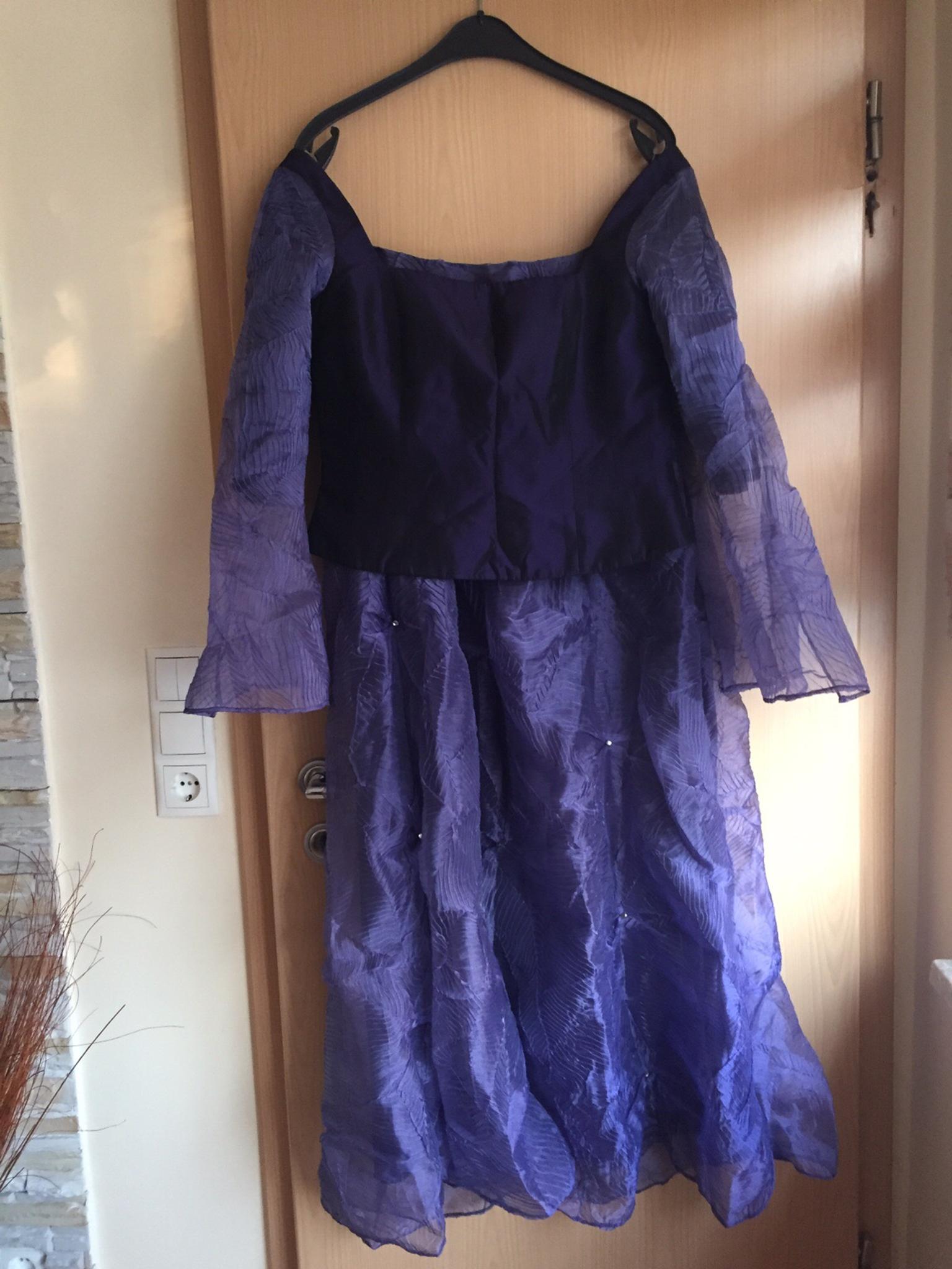 Festliches Kleid Zweiteilig Mit Schal In 67071 Ludwigshafen Am Rhein Fur 5 00 Zum Verkauf Shpock De