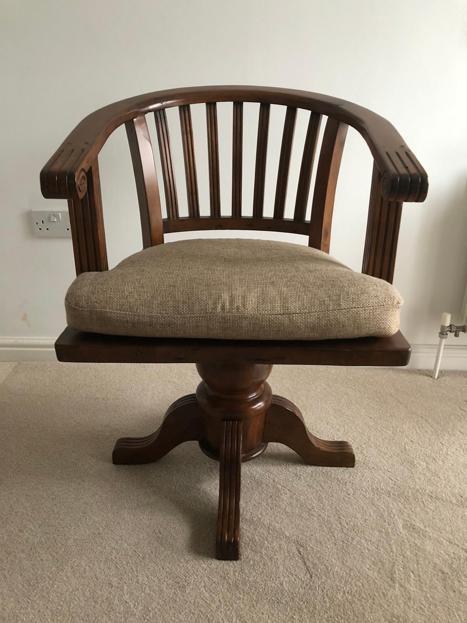Antique Wooden Swivel Desk Chair In Sl6 Maidenhead Fur 75 00 Zum Verkauf Shpock At