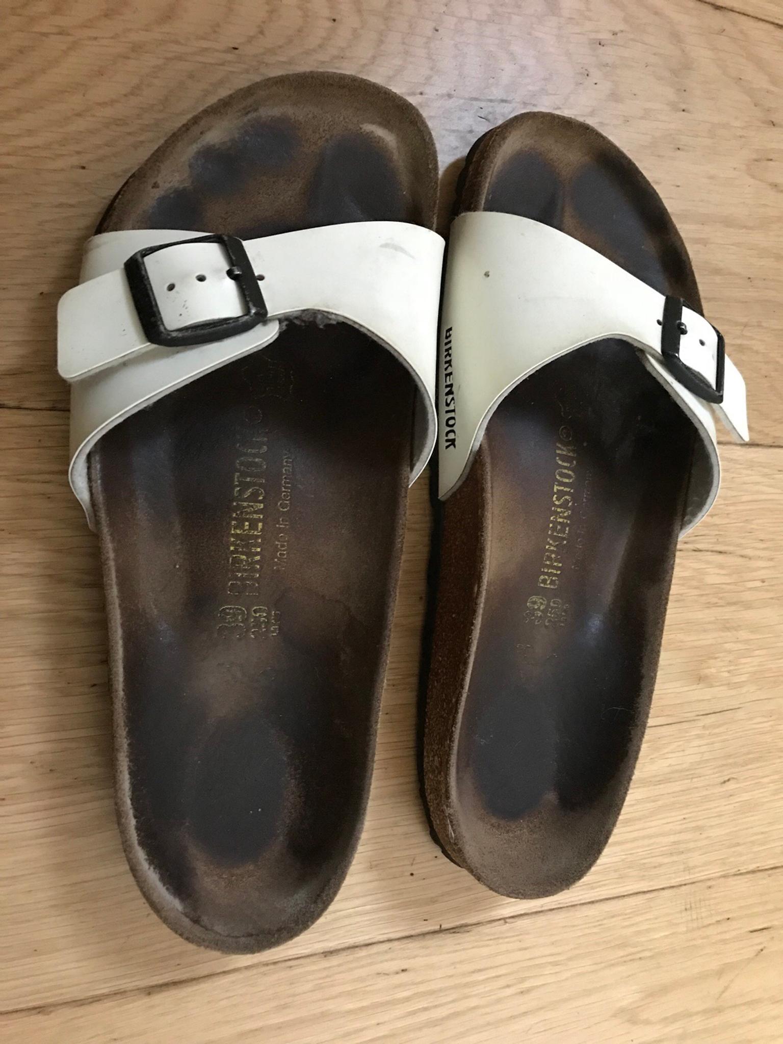 flat white sandals uk