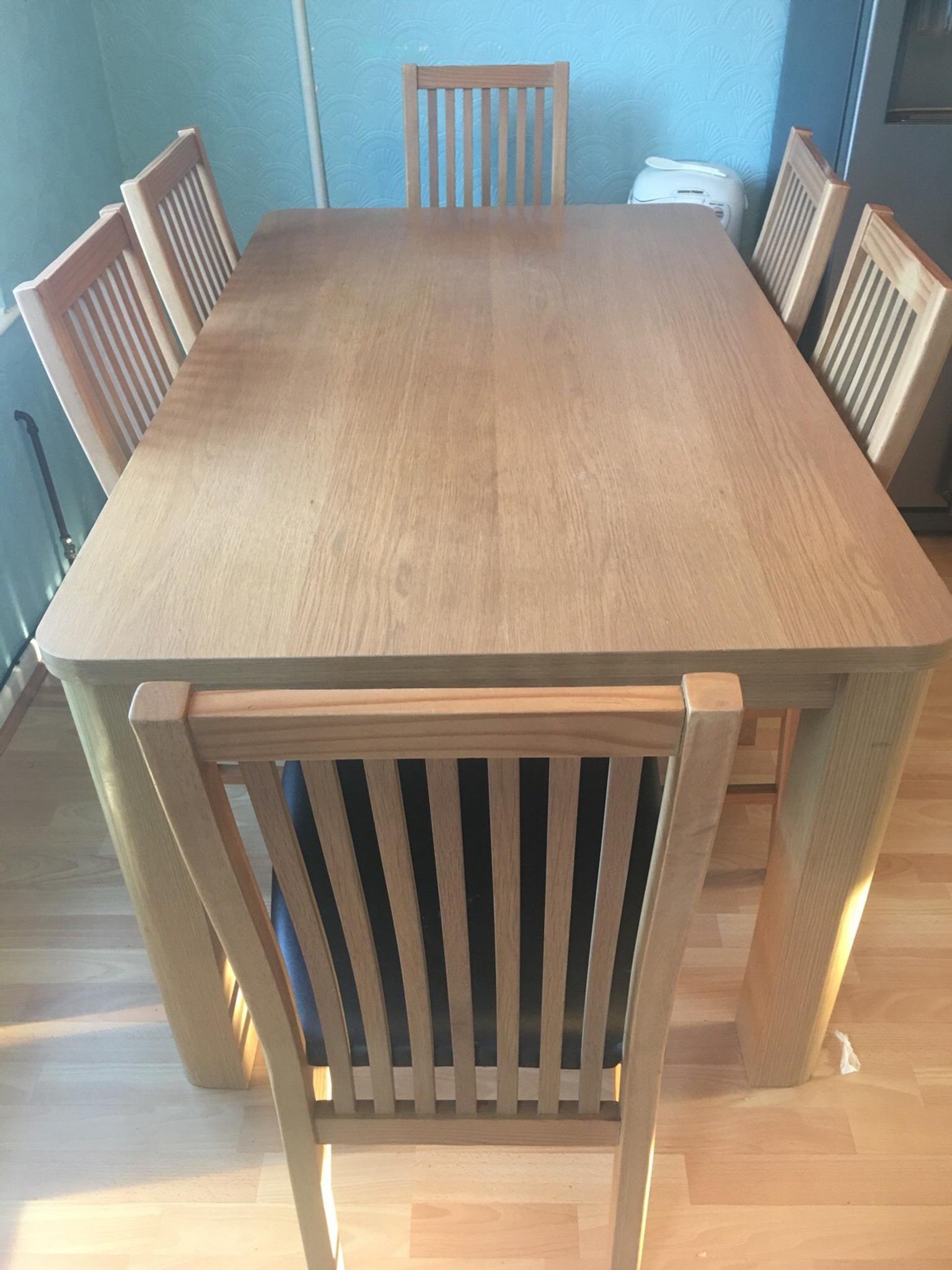 Wood Dining Table And 6 Chairs In De21 Derby Fur 39 00 Zum Verkauf Shpock De