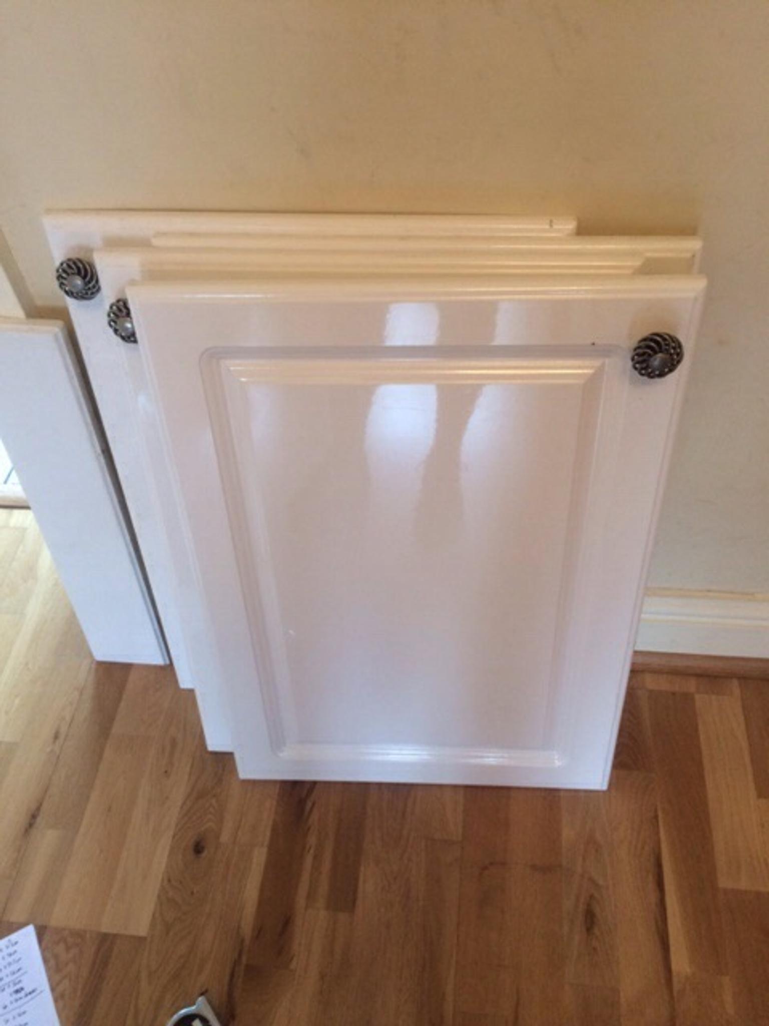 B Q White Kitchen Door And Drawer Fronts In Sk5 Stockport For