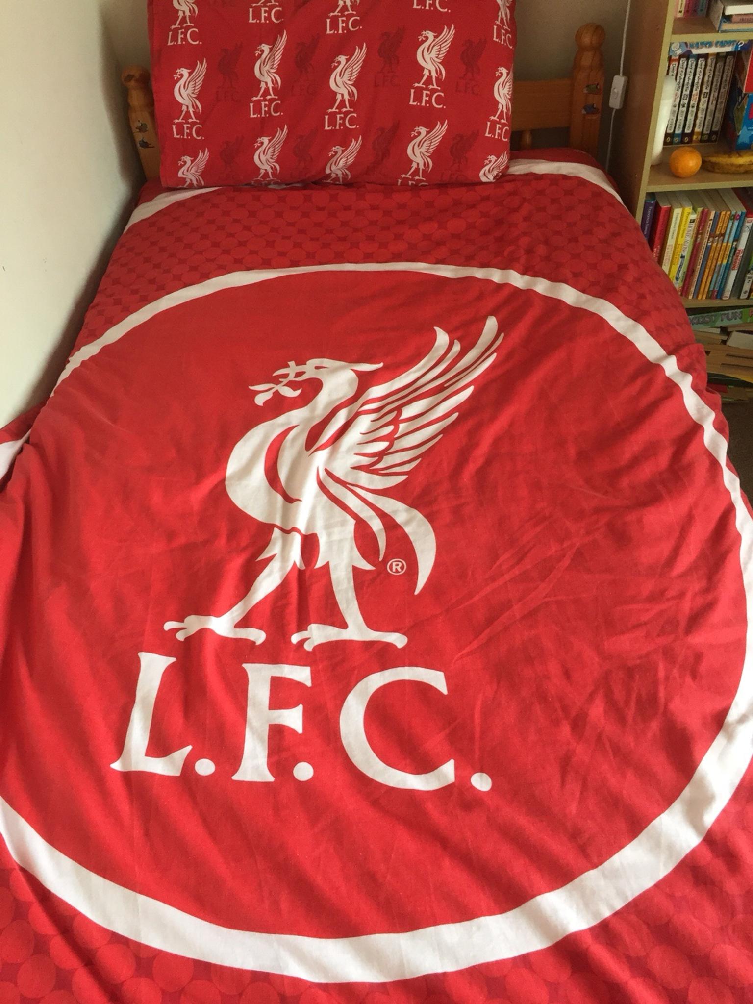 Liverpool Football Bedding In B26 Birmingham For 10 00 For Sale