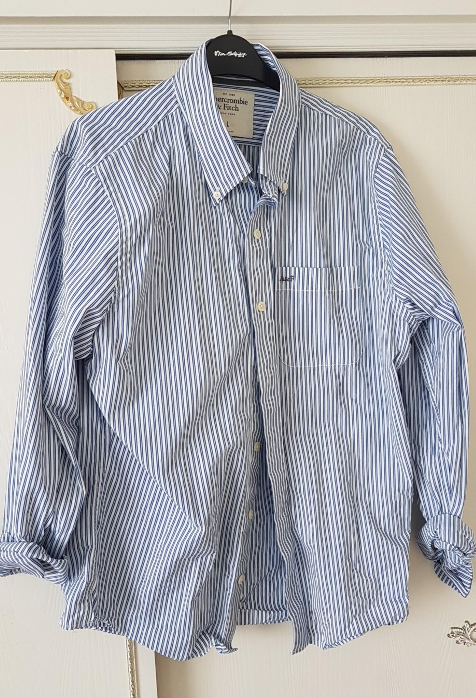 Men's Abercrombie and Fitch shirt in 