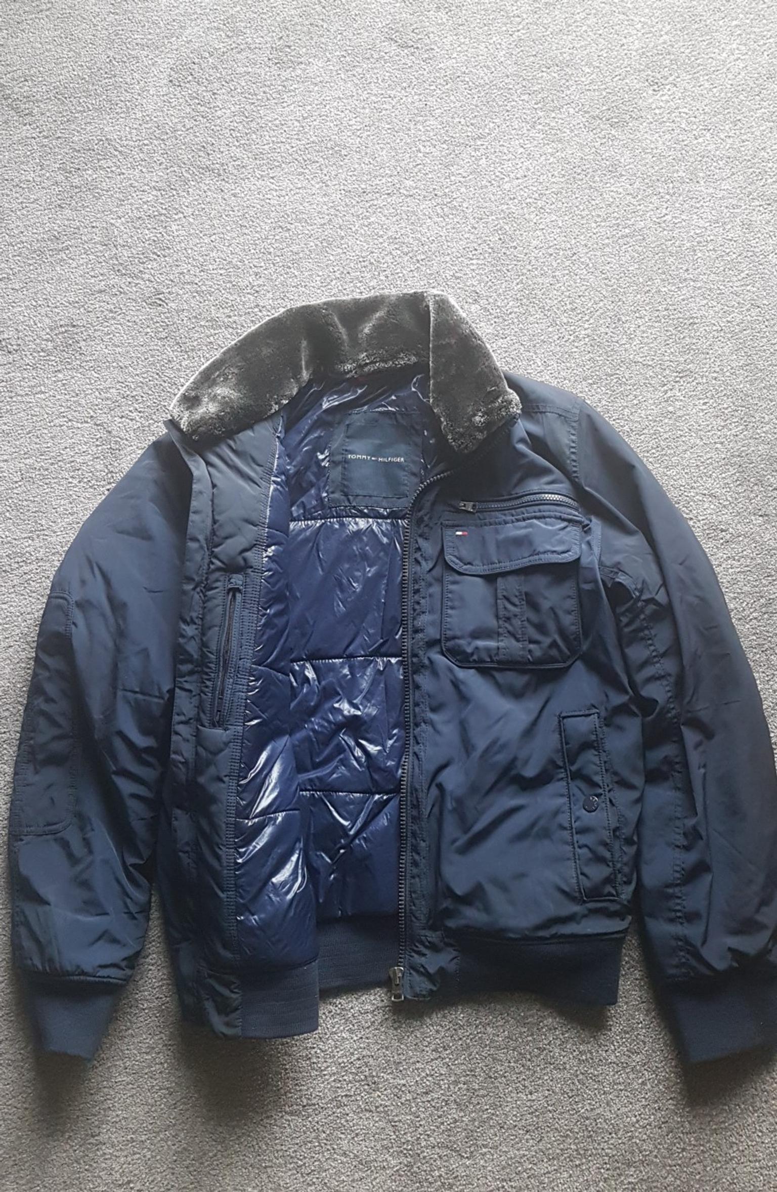 tommy hilfiger navy blue bomber jacket