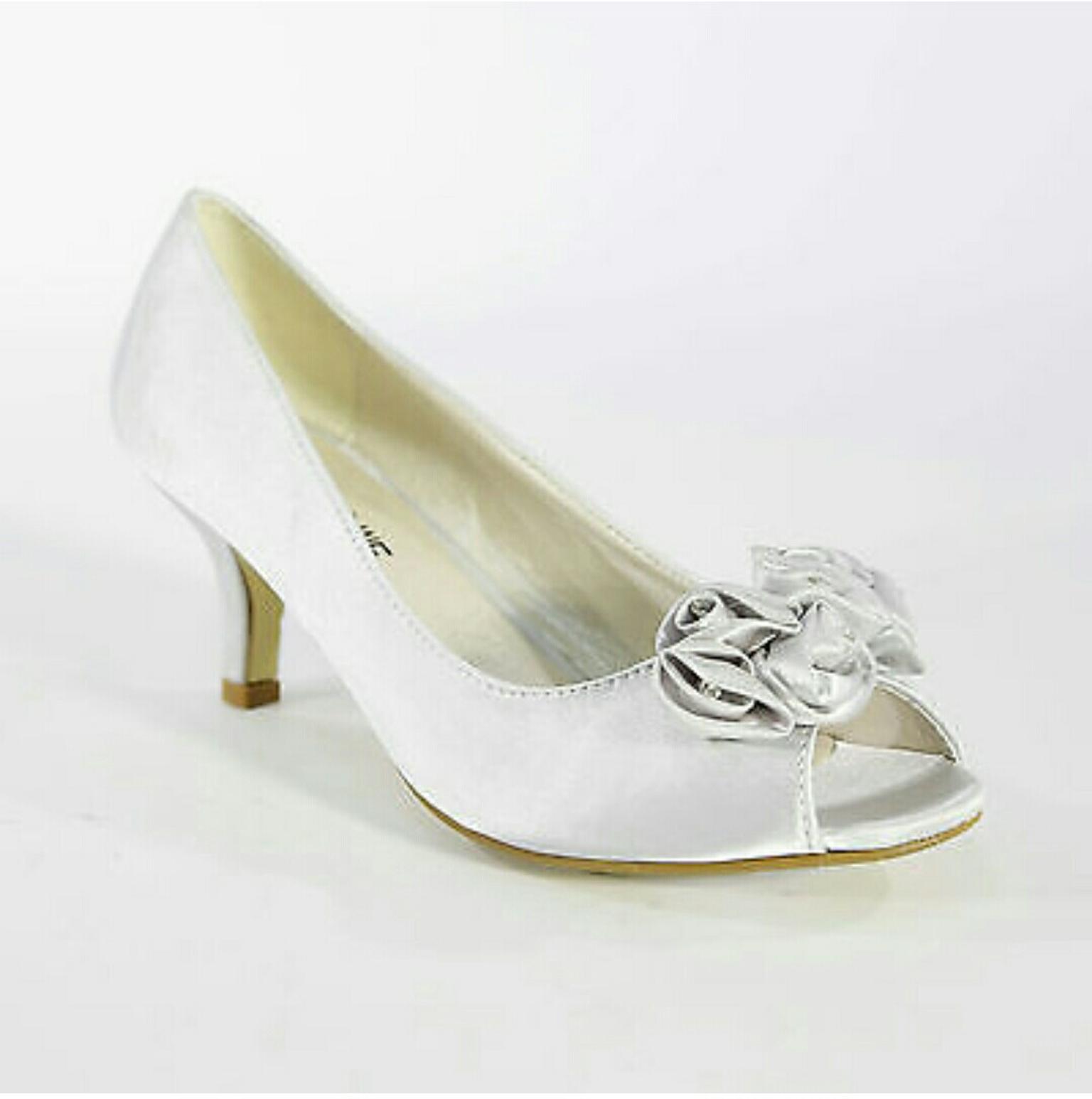 silver kitten heel shoes uk