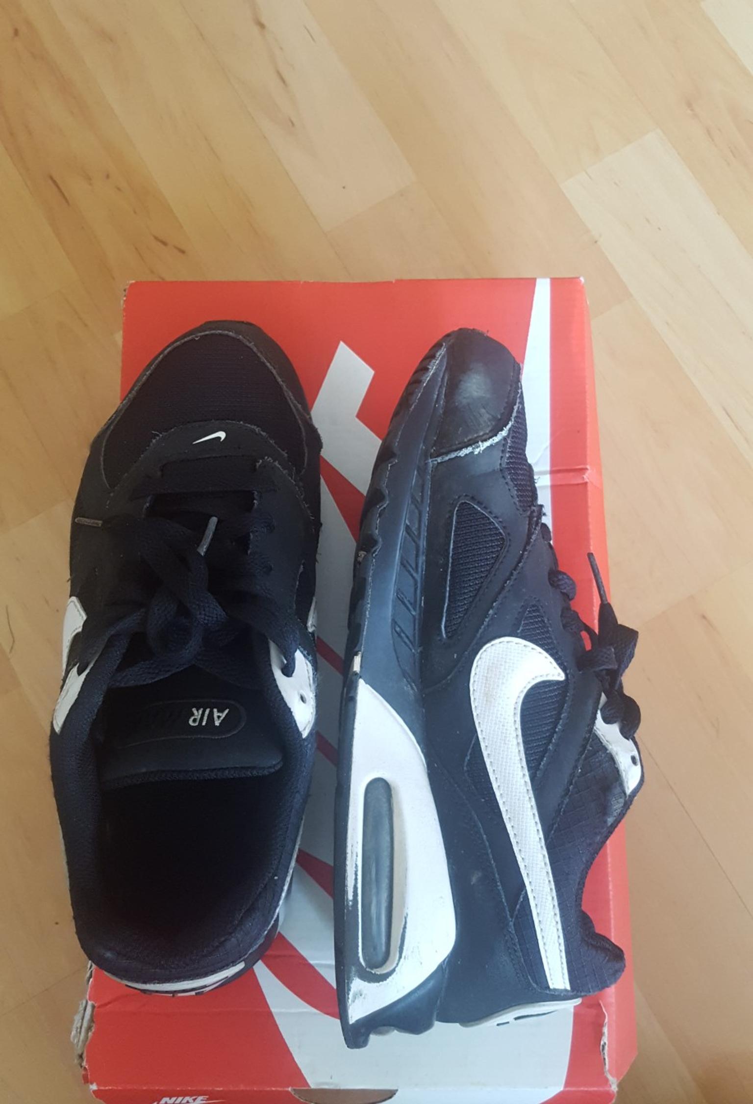Nike Air Max Ivo black white size 5 in KT19 Ewell for £12.99 for sale |  Shpock