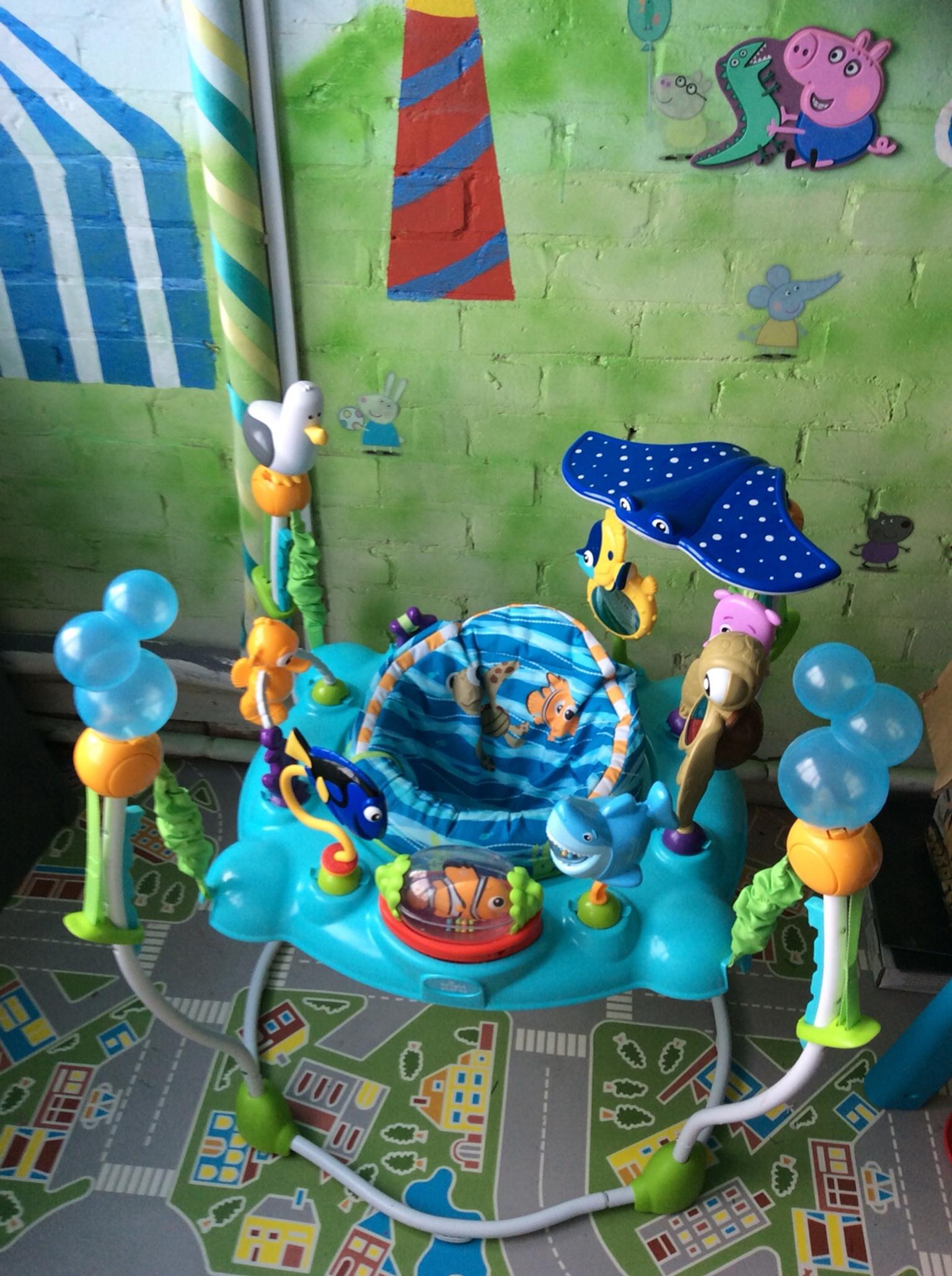 finding nemo jumperoo age