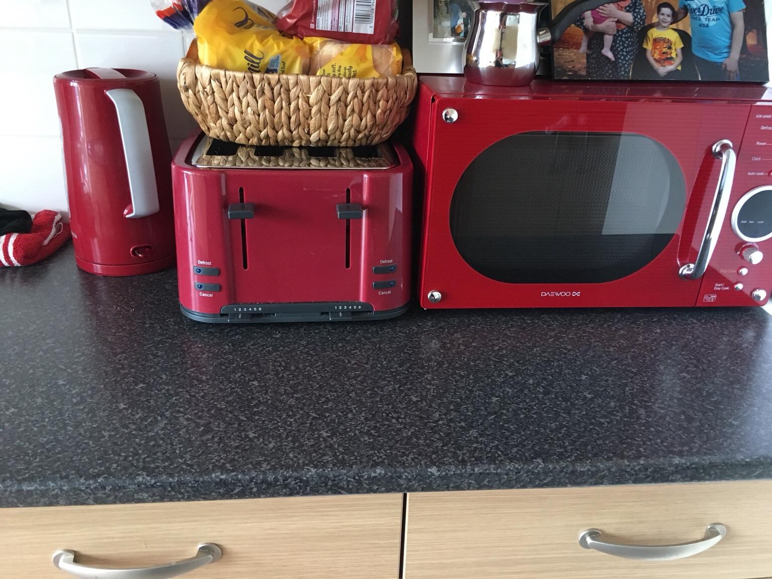 Red Kitchen Appliances In N1 Islington For 6000 For Sale Shpock