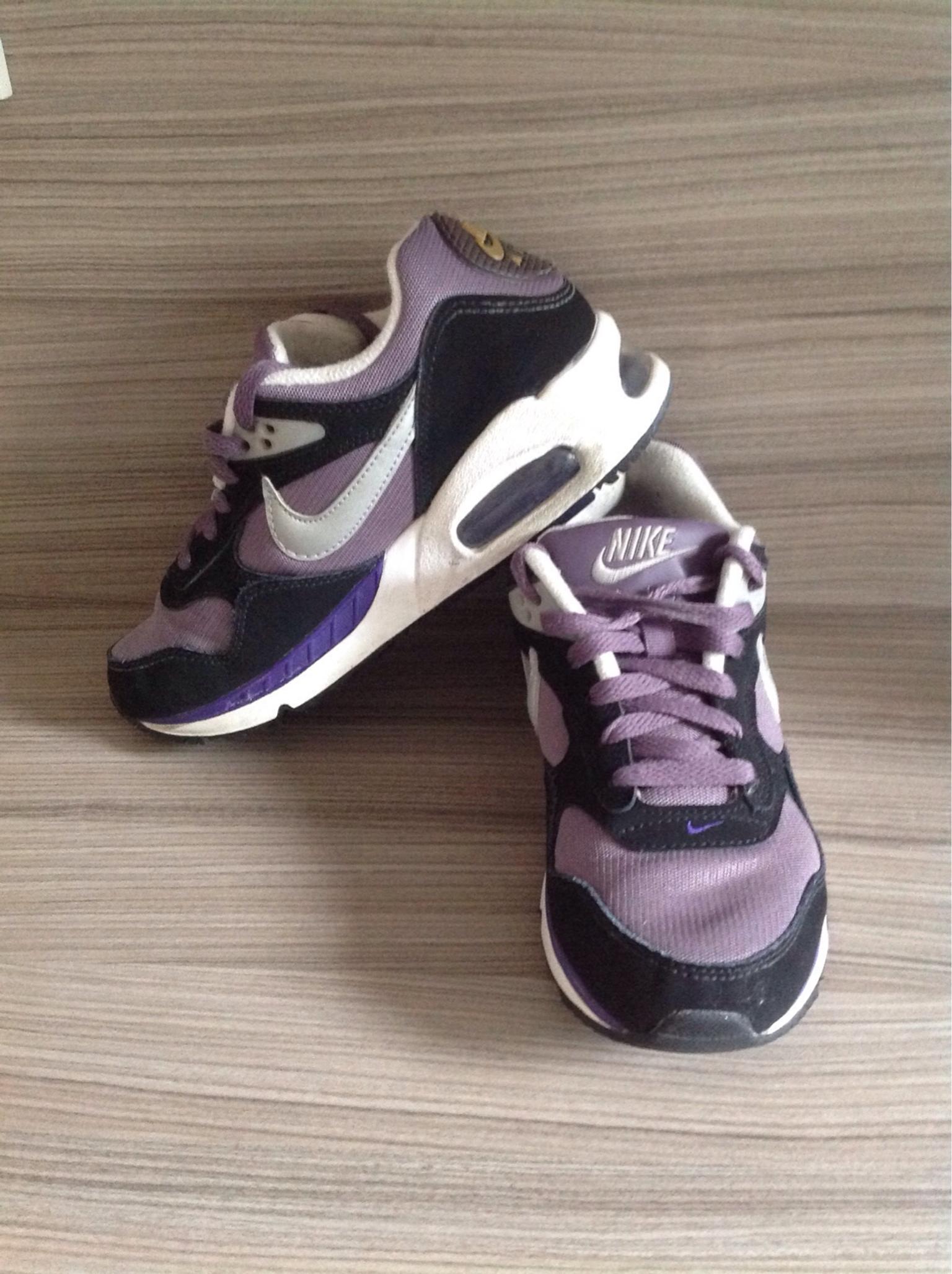 purple nike trainers womens