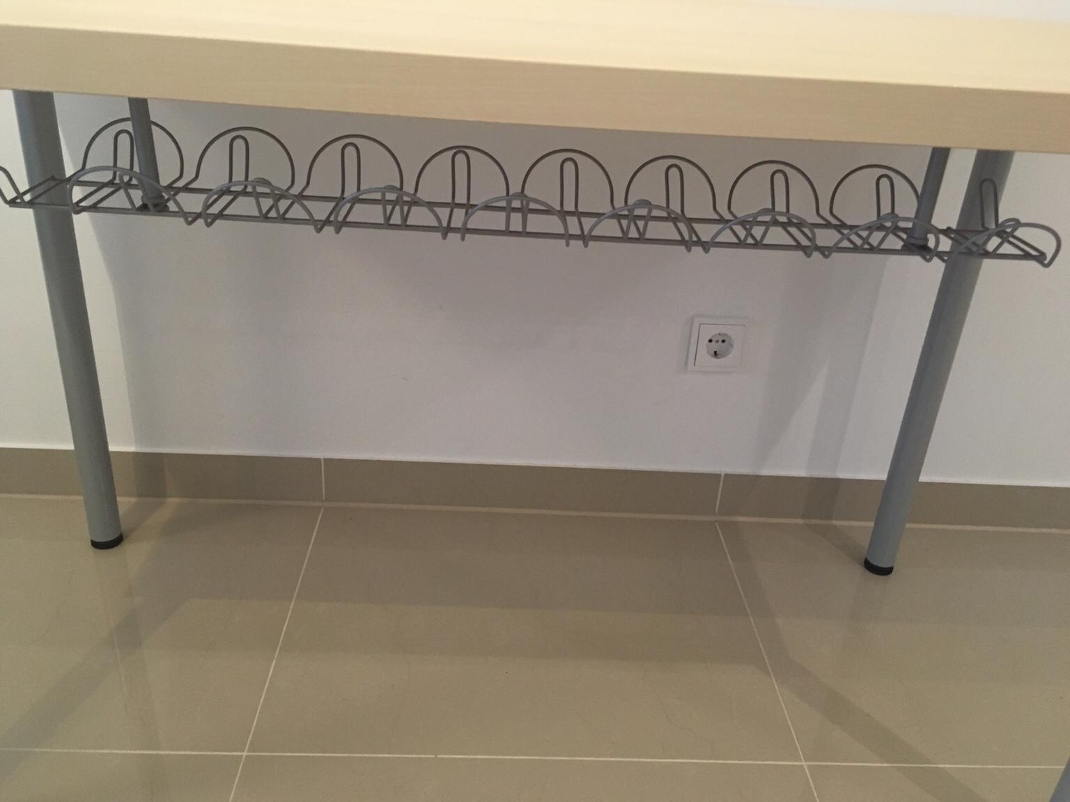 Desk With Cable Trunking In 10115 Mitte For 20 00 For Sale Shpock
