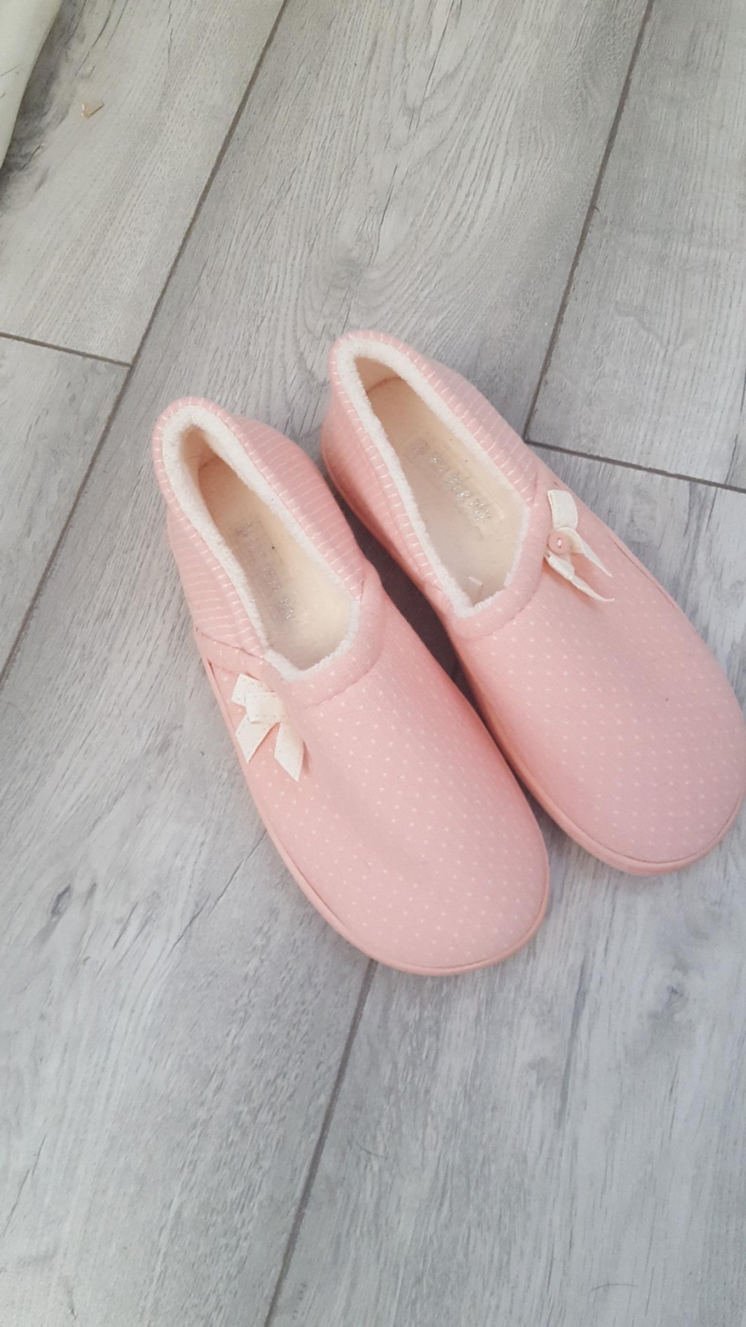 tesco girls slippers