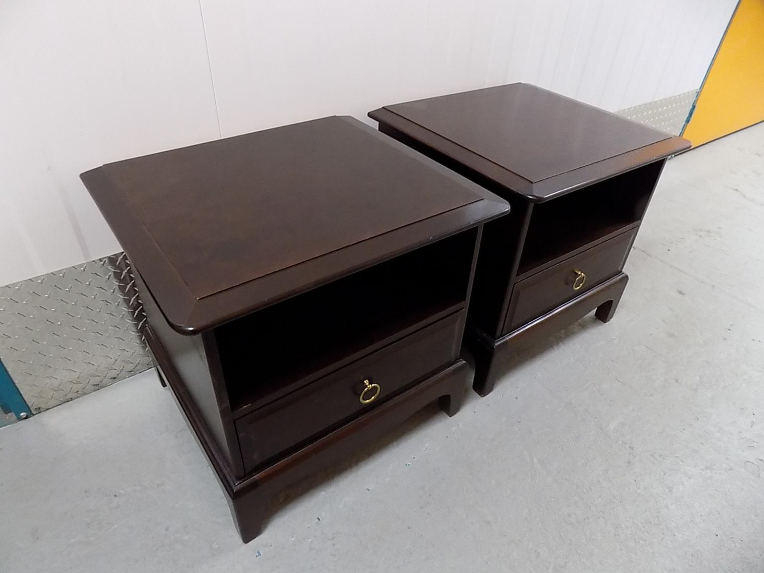 Stag Minstrel Bedside Chests And Headboard In B28 Birmingham Fur