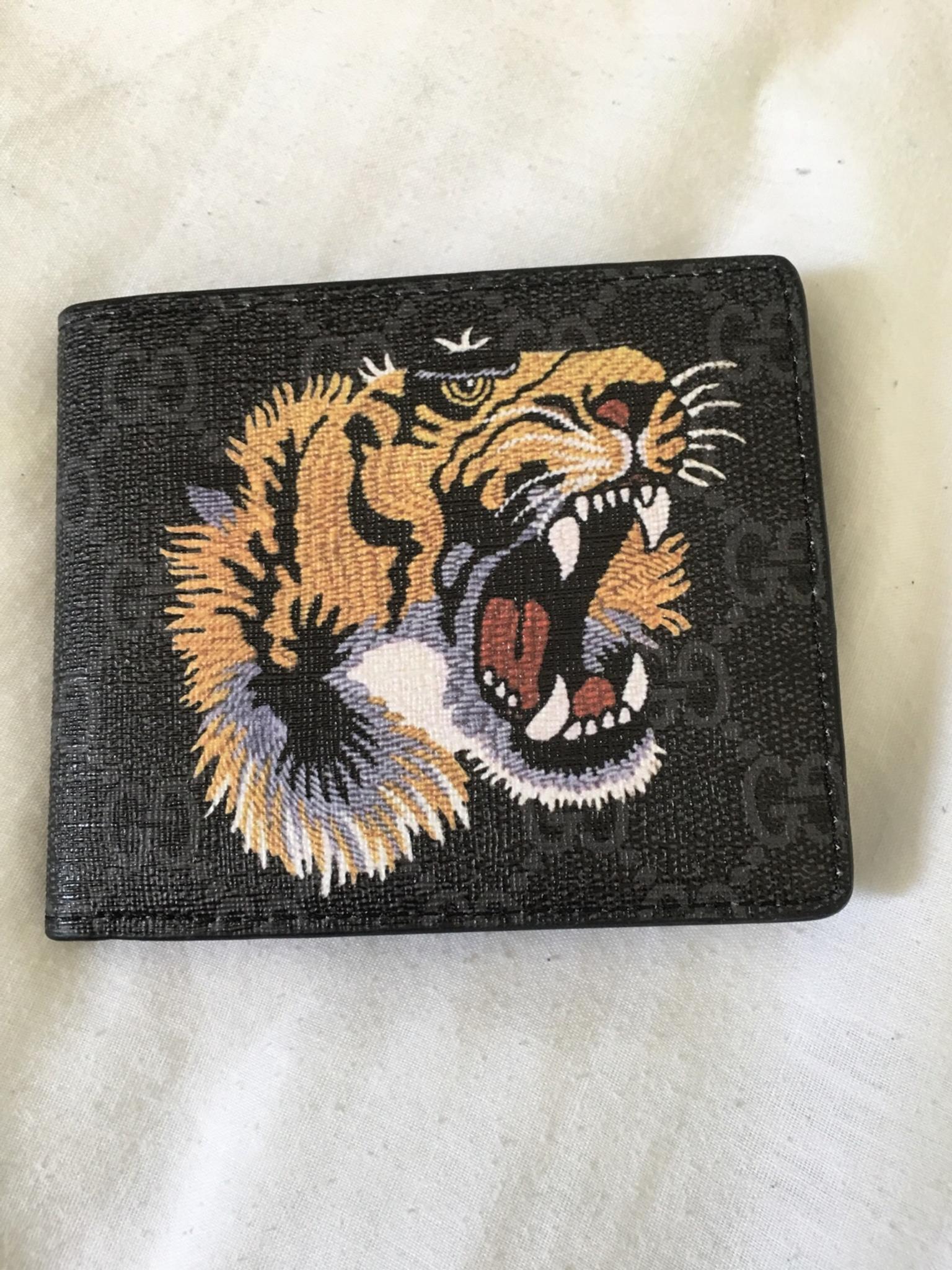 mens gucci tiger wallet