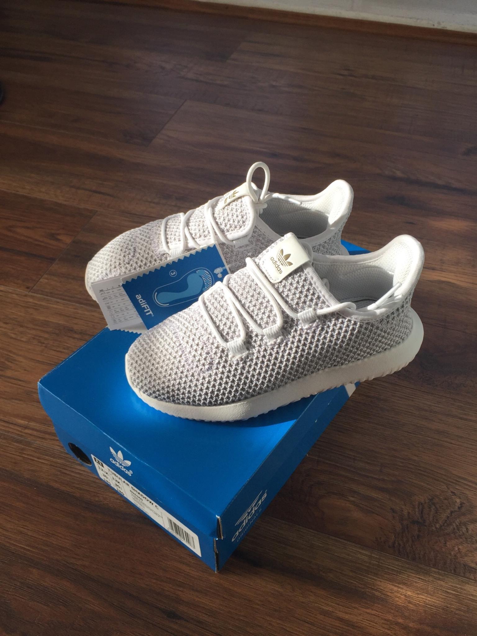 childrens adidas trainers