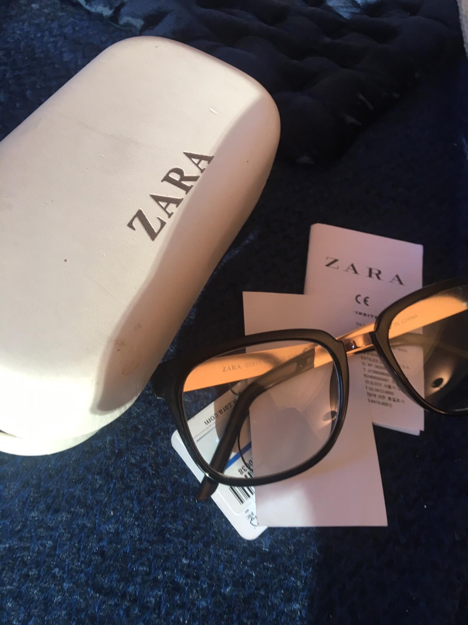 Zara women clear glasses in SW17 London 