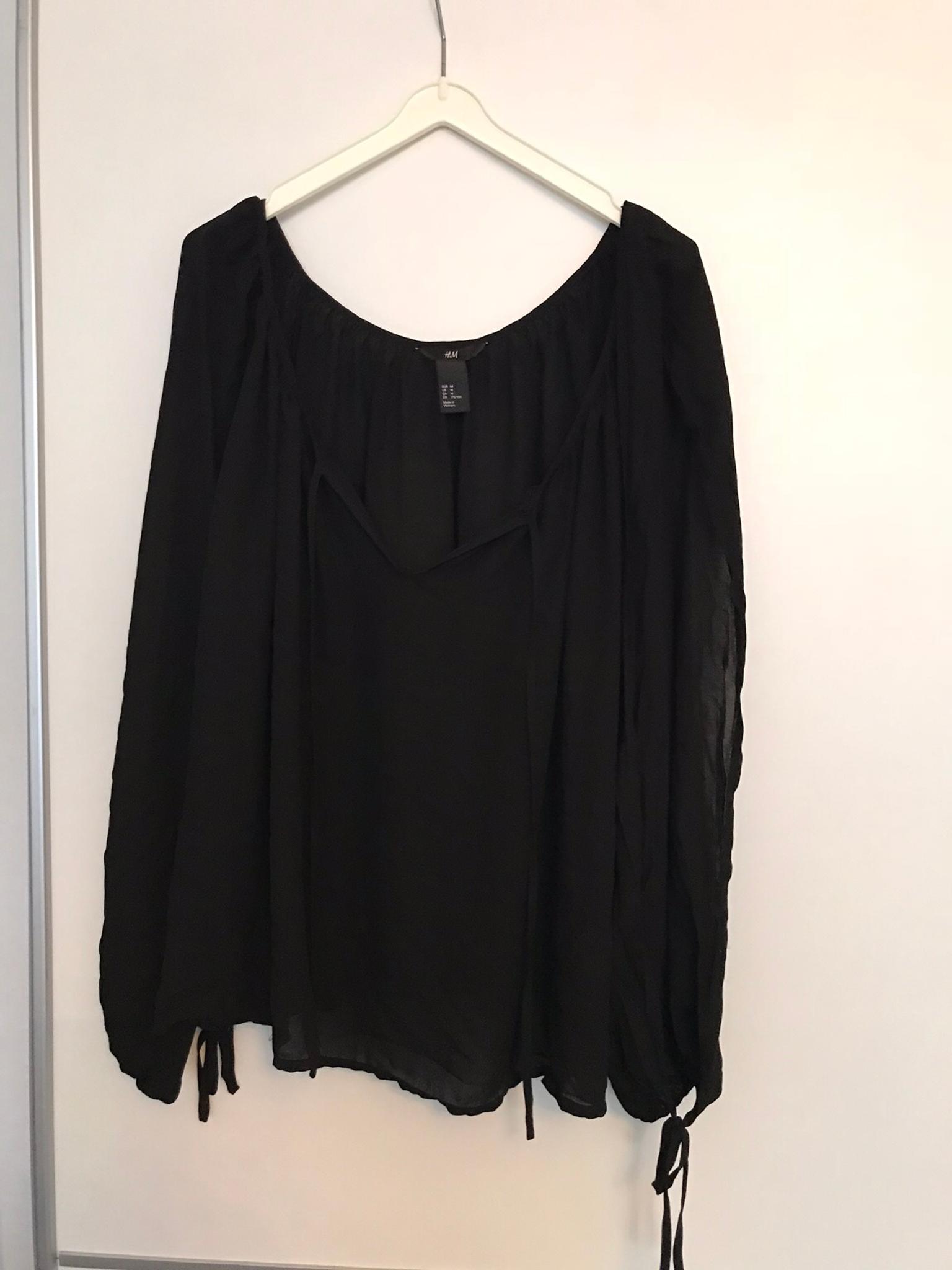Schwarze Bluse Von H M In Rahlstedt For 12 00 For Sale Shpock