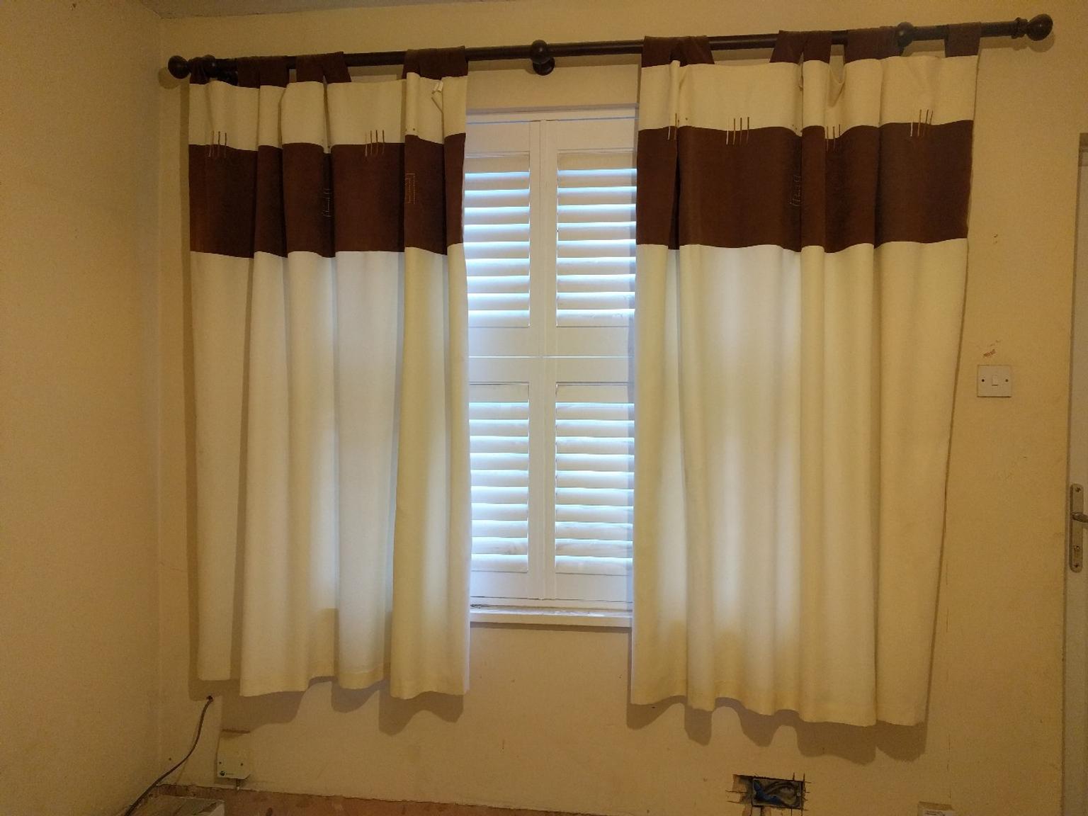 Living Room Curtains With Ties In CR2 Croydon For 800 For Sale Shpock