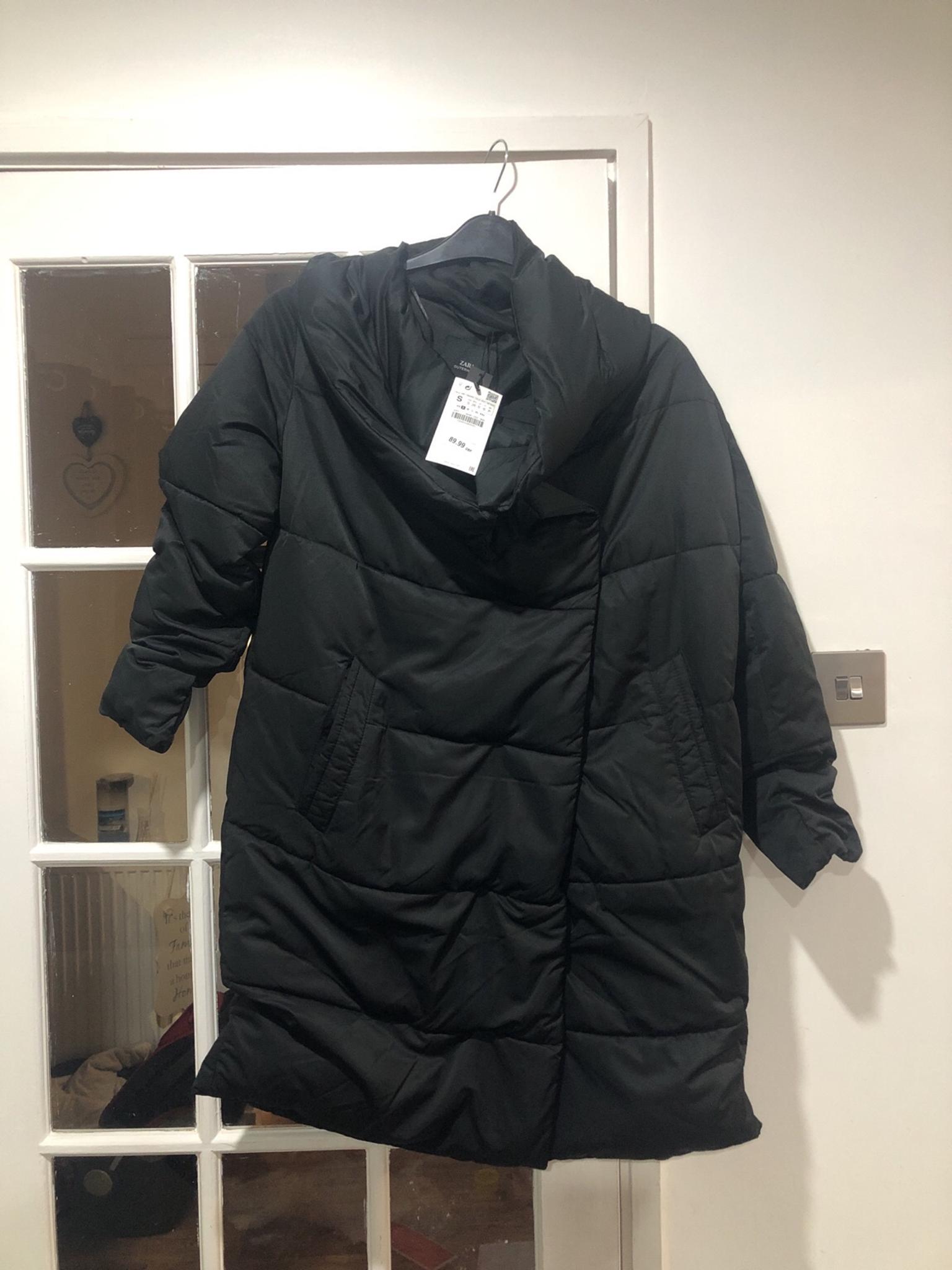 BNWT Zara Puffer coat with wraparound 