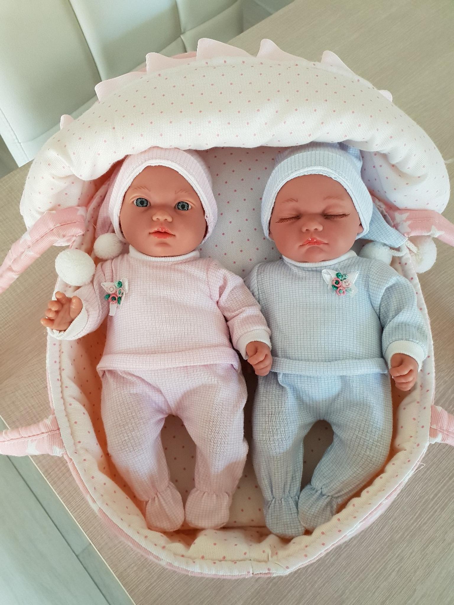 bambole gemelli