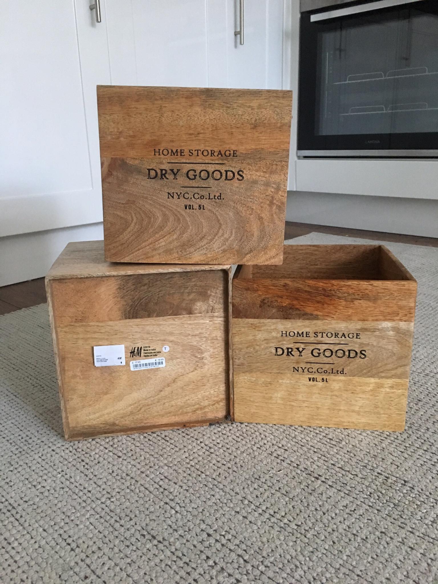 Three Wooden Boxes In Sw5 Chelsea For 20 00 For Sale Shpock