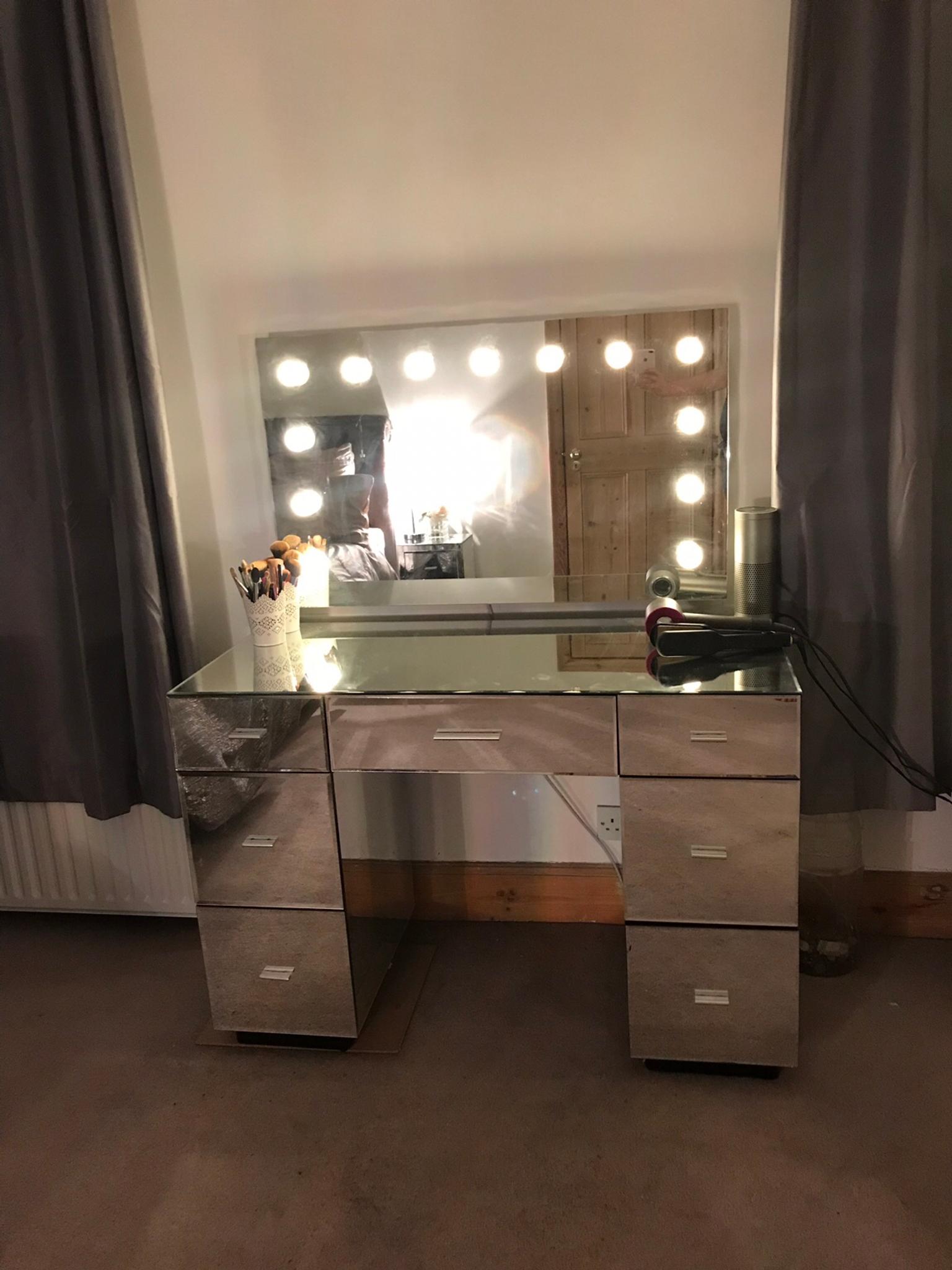 Dunelm Mirrored Dressing Table In Mk16 Pagnell Fur 325 00 Zum