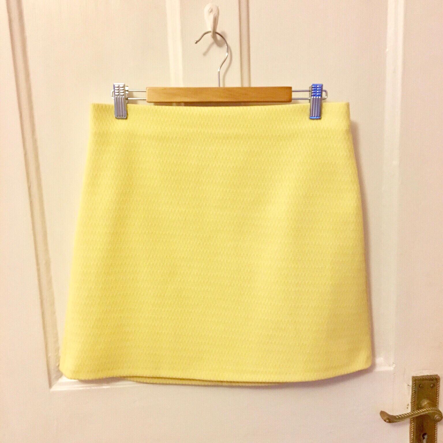 yellow skirt zara