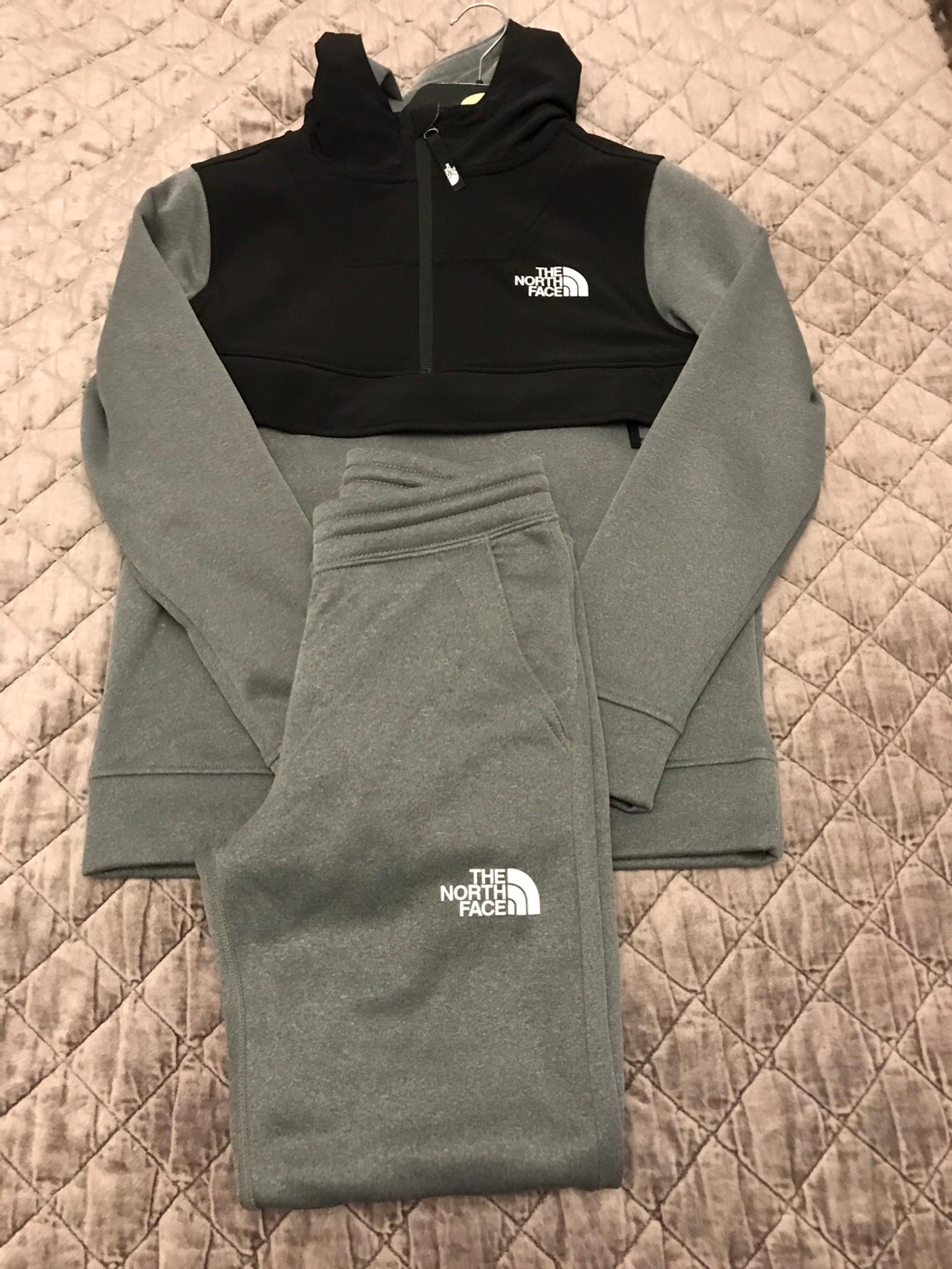 boys the north face tracksuit