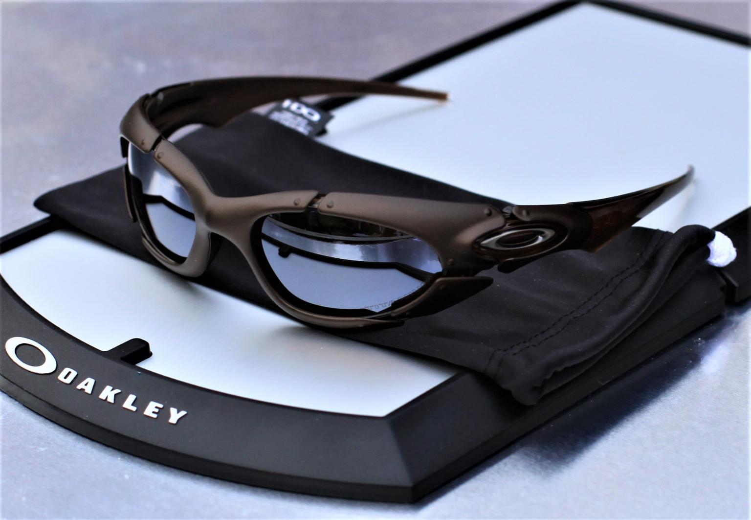 oakley plate sunglasses