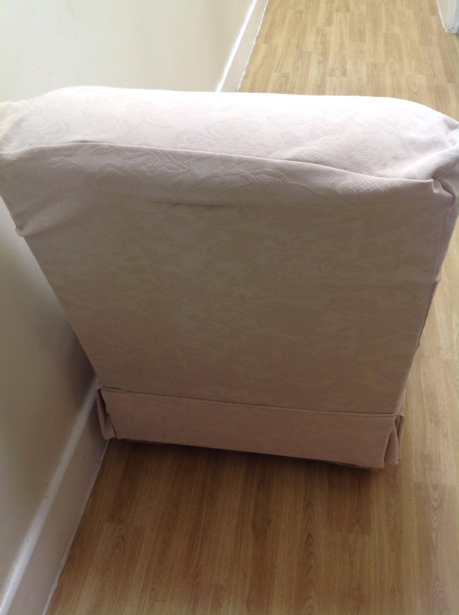 Gorgeous Cream Armchair Plumbs Covers Free In M30 Salford Fur