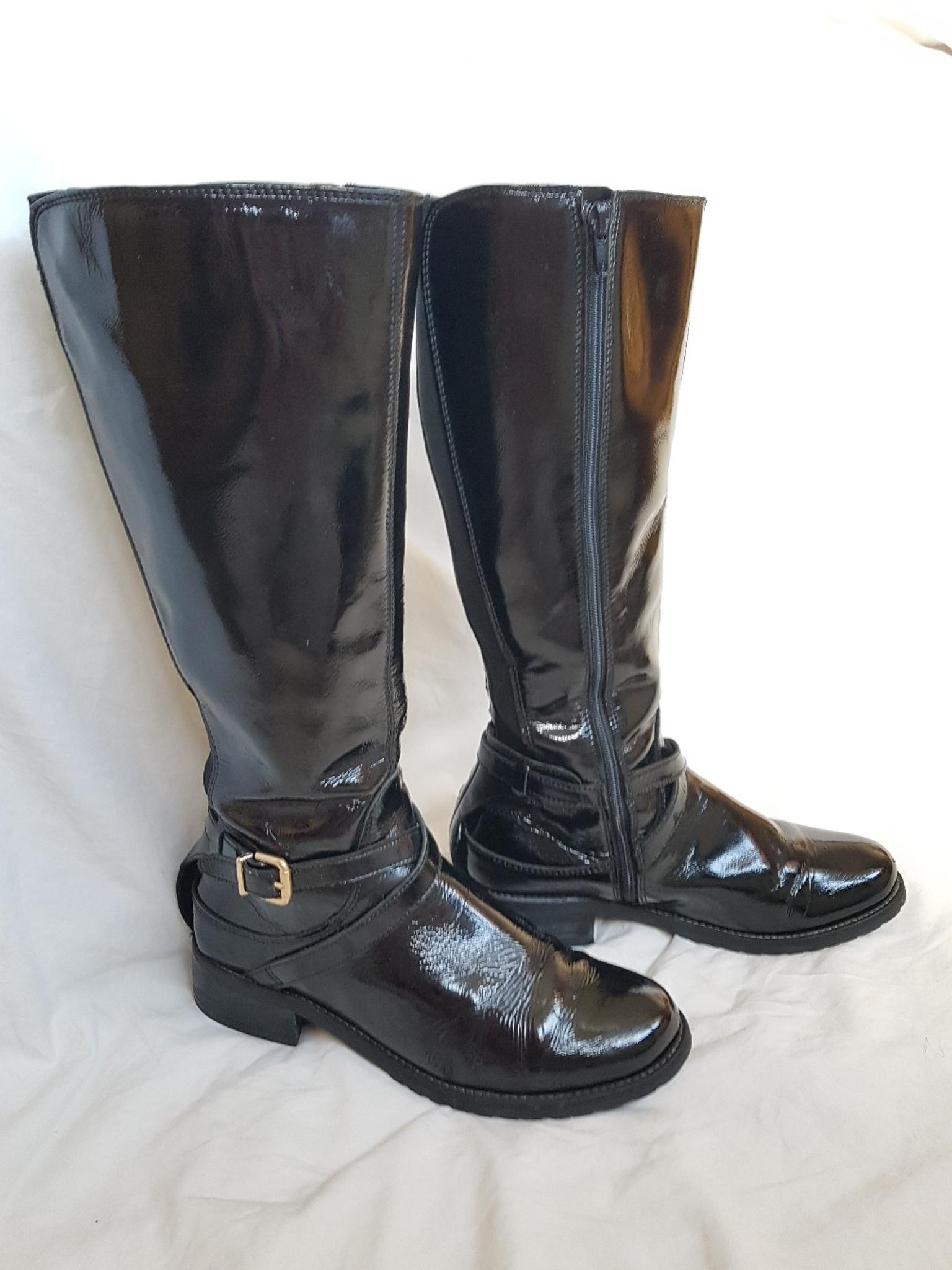 clarks patent leather boots 