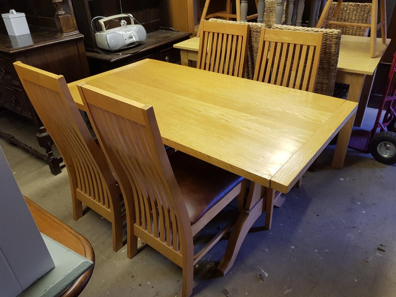 Solid Beech Dining Table 4 Chairs In Eastleigh Fur 124 99 Zum Verkauf Shpock At