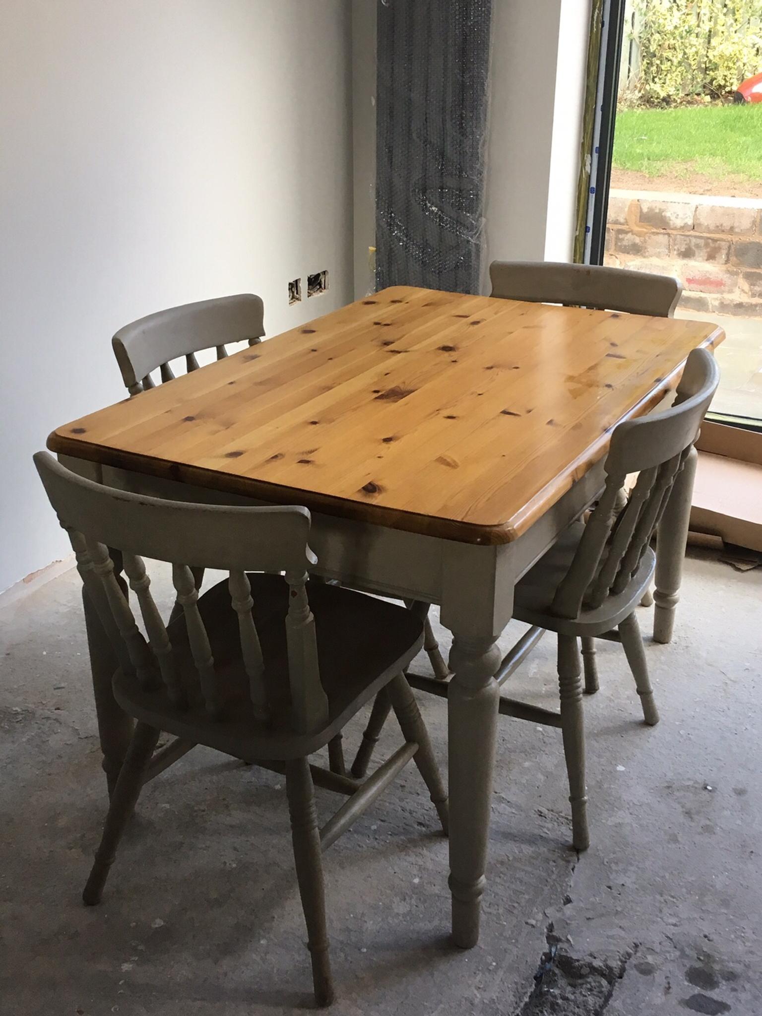 Shabby Chic Pine Table And Four Chairs In Dn10 Bassetlaw Fur 125