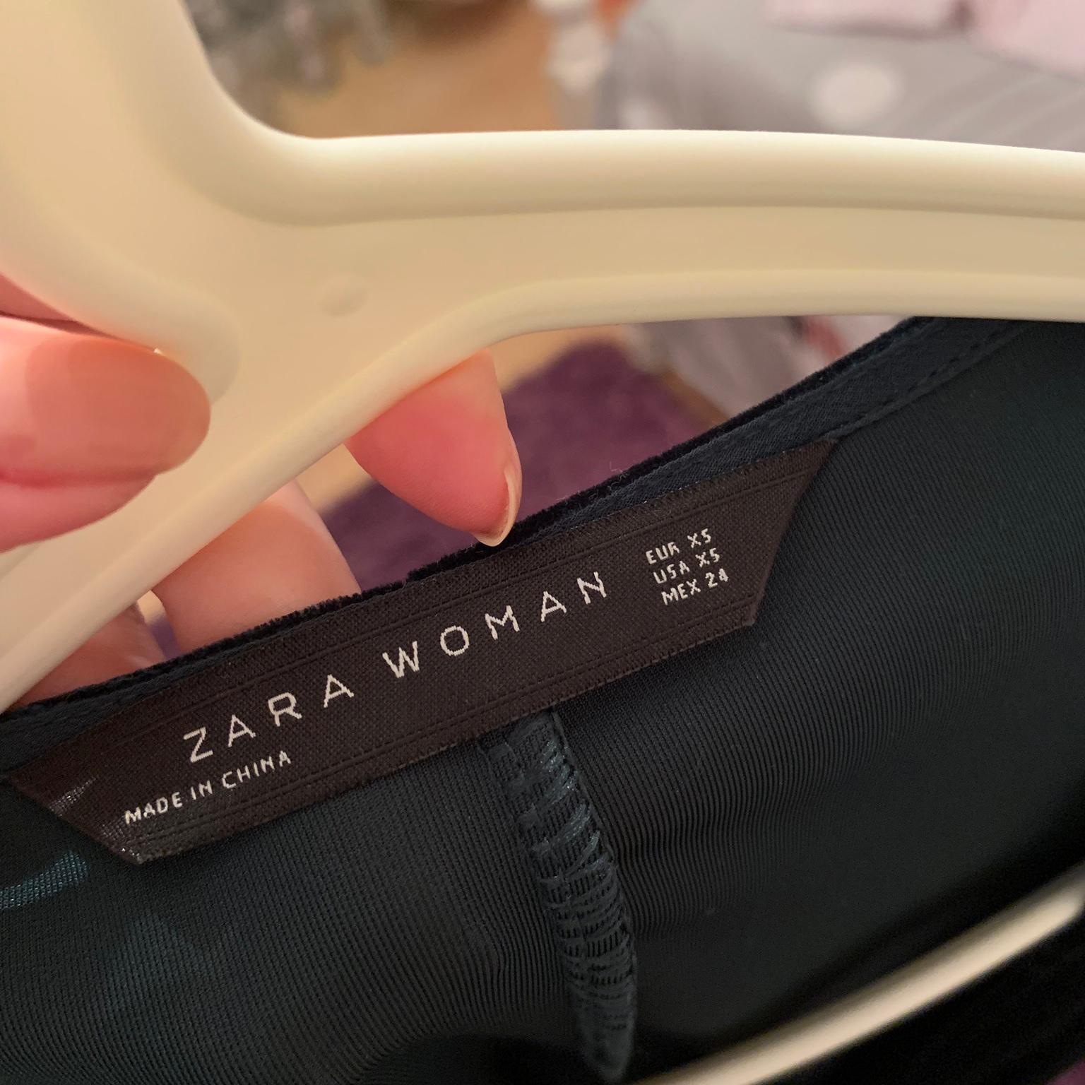 Zara samt grünes kleid size Xs in 5020 Salzburg für € 20 ...