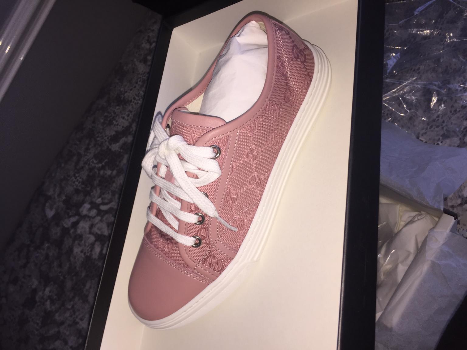 womens pink gucci trainers