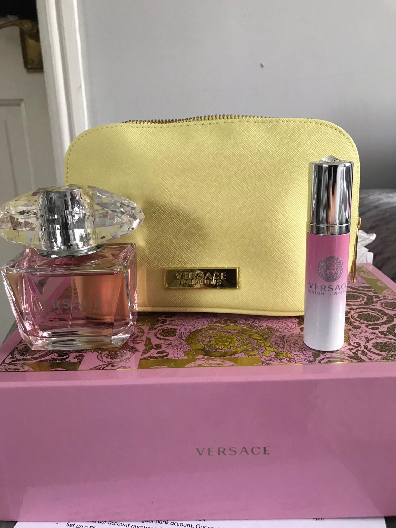 versace perfume bag set