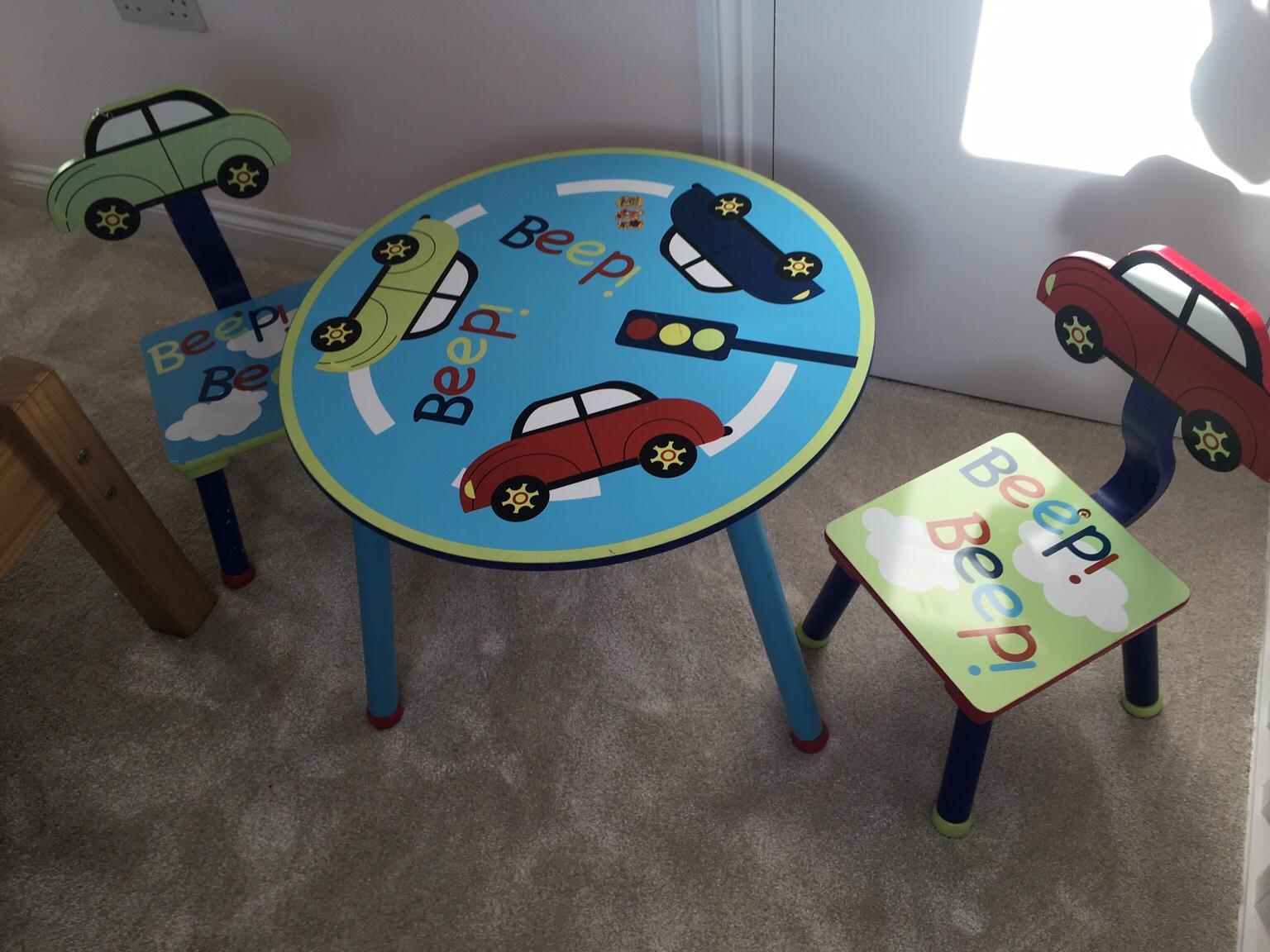 Dunelm kid table and chairs in 
