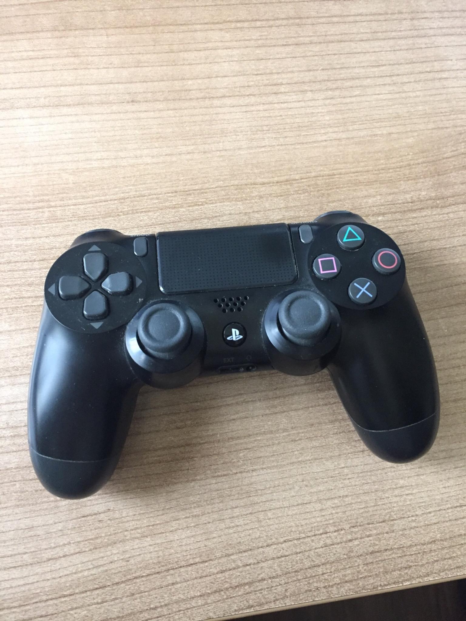 official PS4 controller in London 