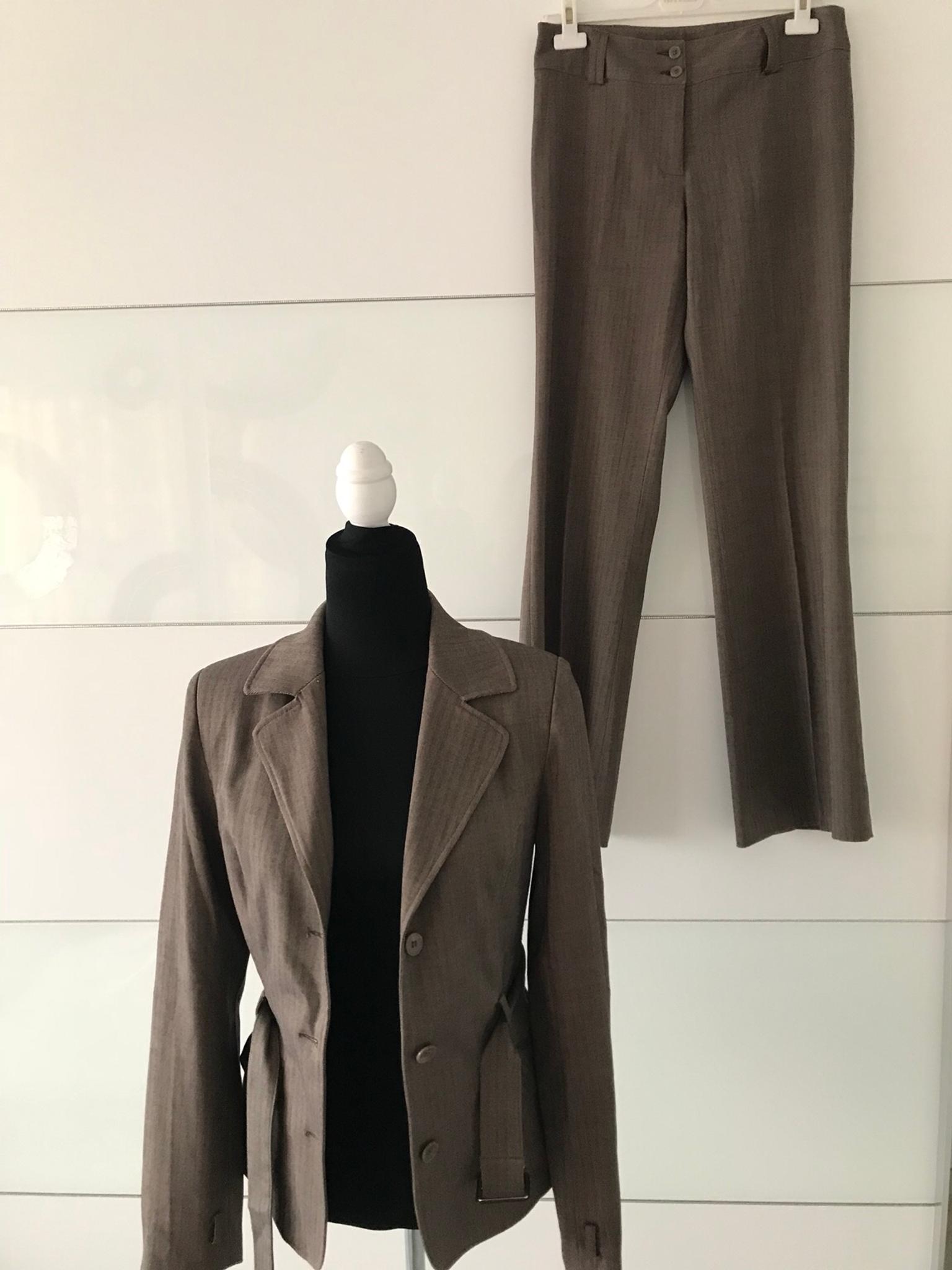 Zweiteiliges Damen Anzug In Nurnberg Fur 52 00 Zum Verkauf Shpock At
