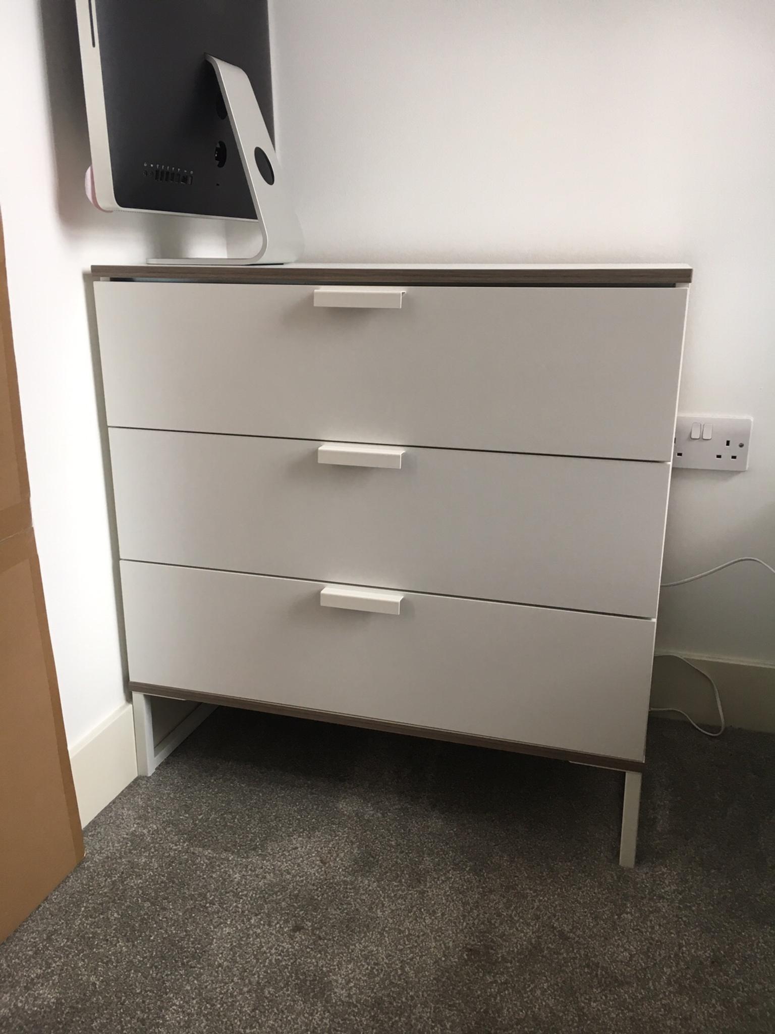 perfect ikea trysil chest of drawers in w3 ealing for £35.00 for sale