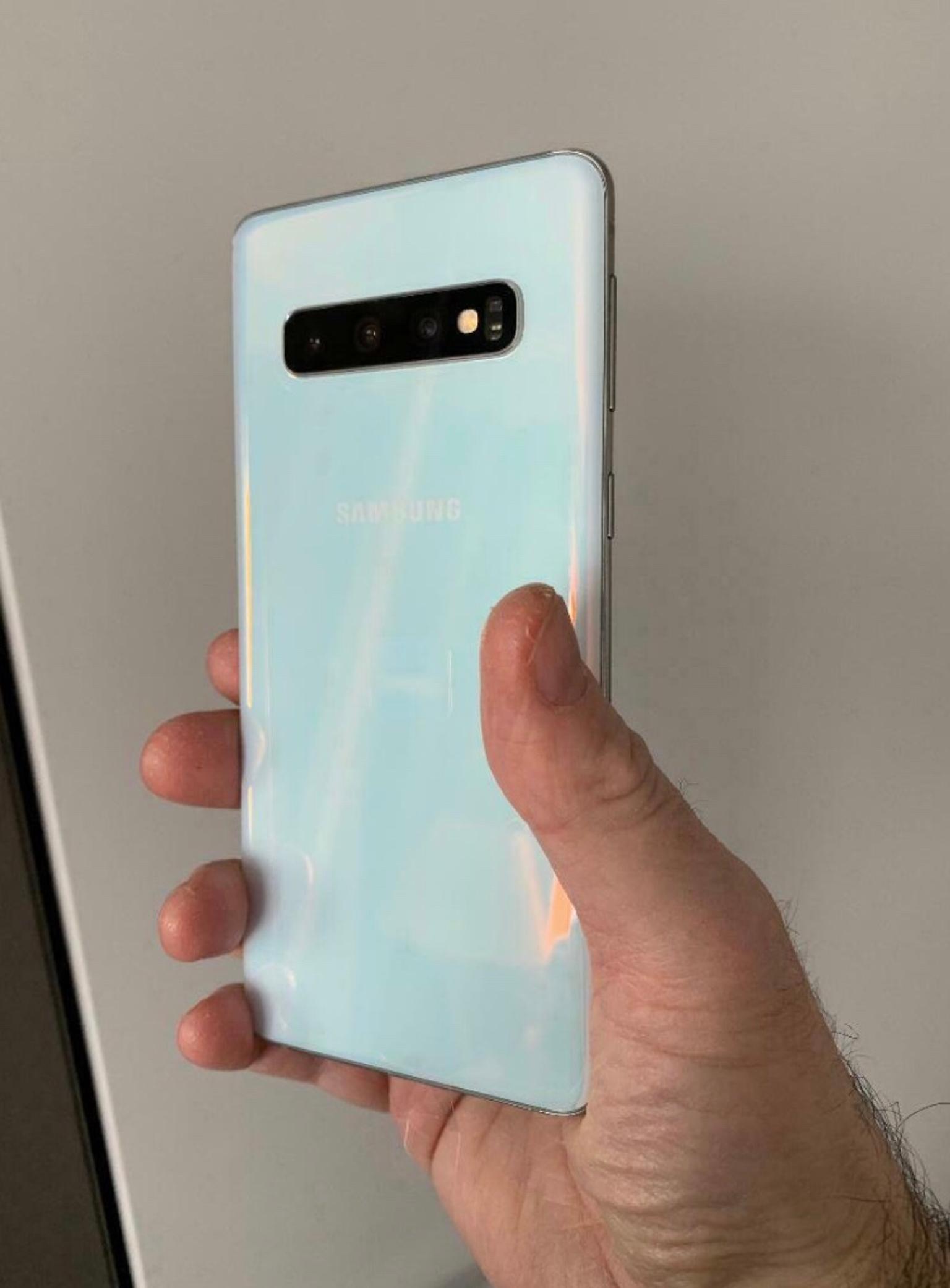 Galaxy s10 Plus prism white in London for £680.00 for sale | Shpock