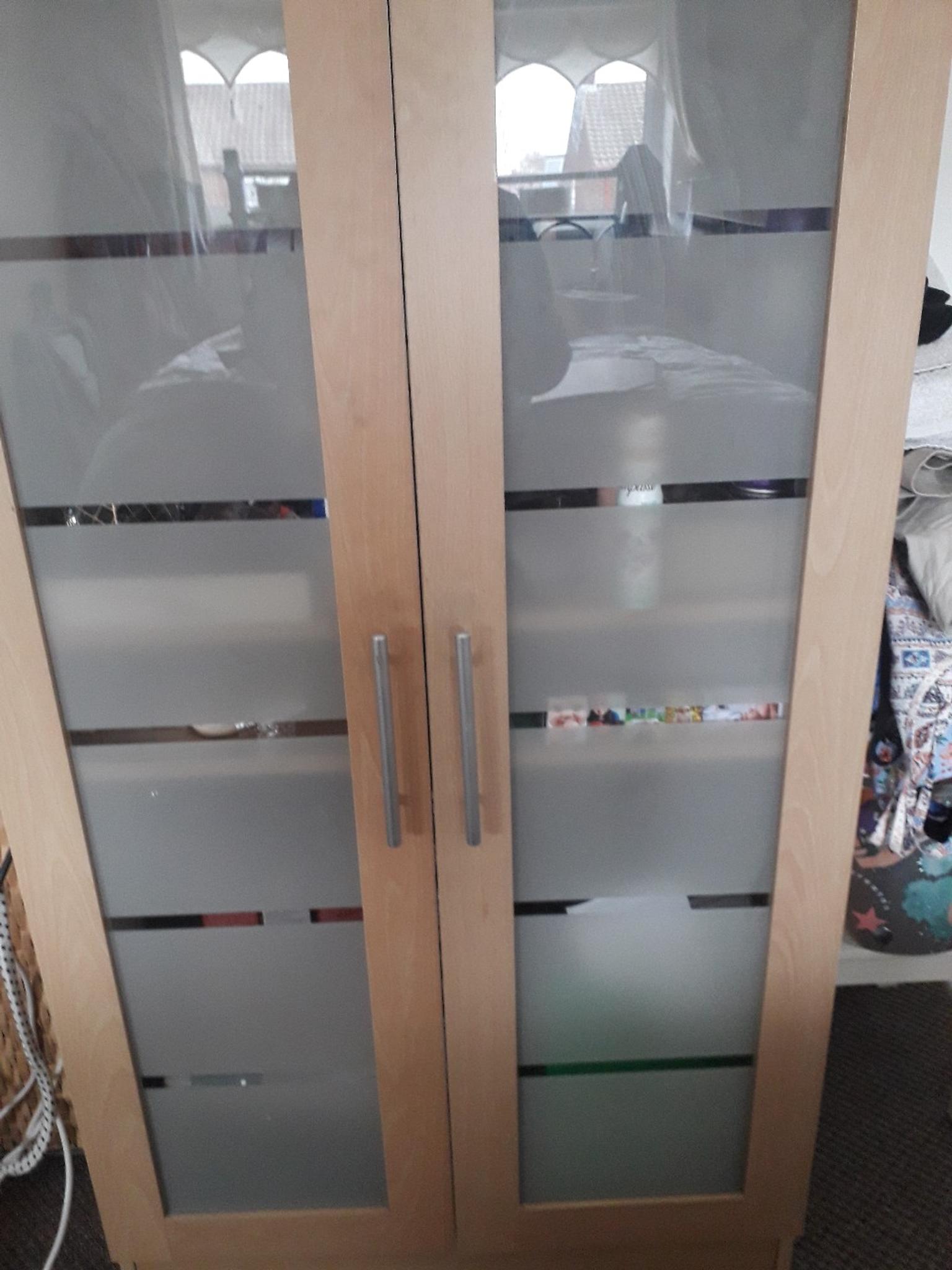 Large Storage Cupboard In Wa8 Widnes Fur 25 00 Zum Verkauf