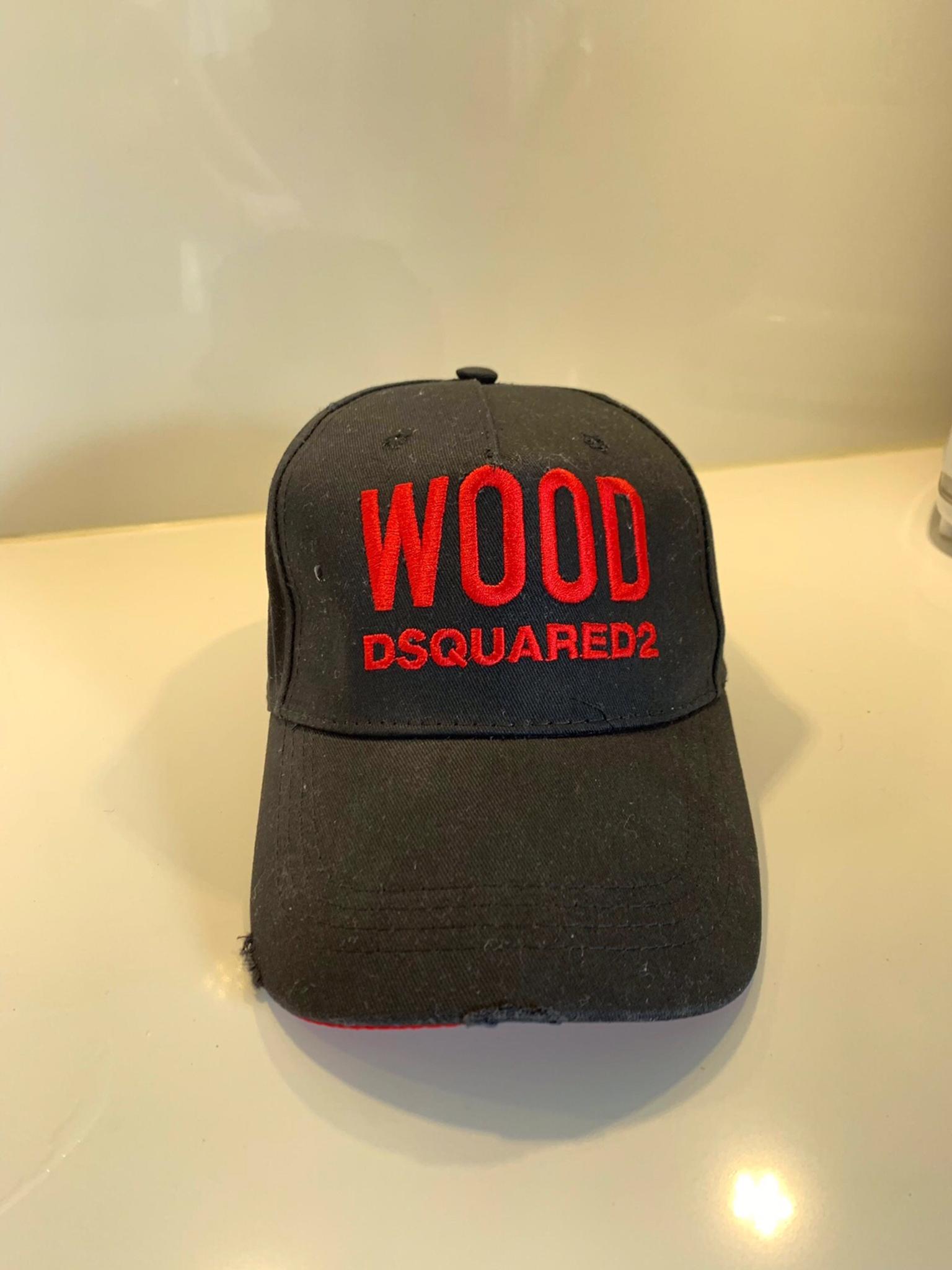 wood dsquared2 hat